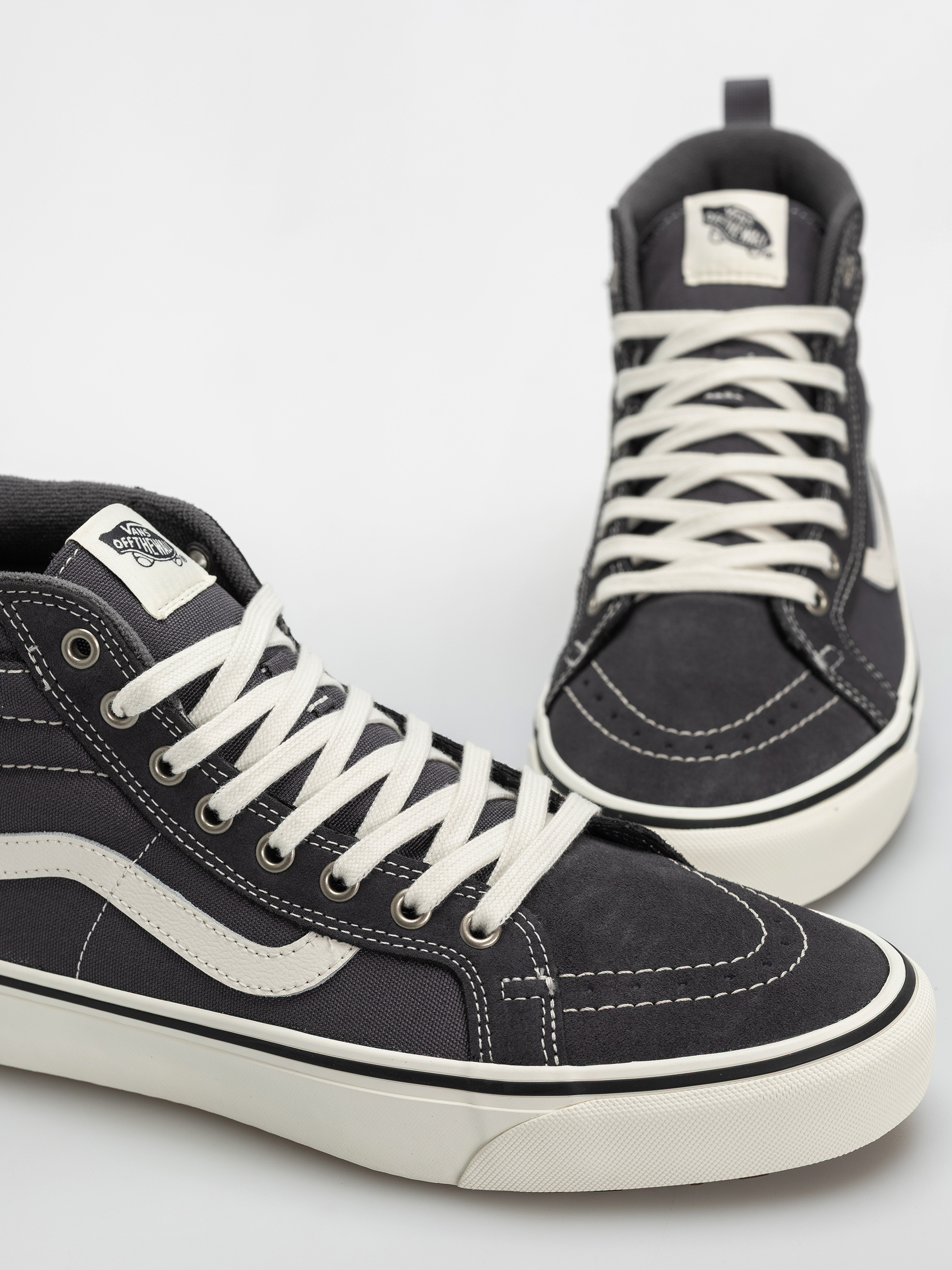 Vans Sk8 Hi Insulated Shoes (asphalt)