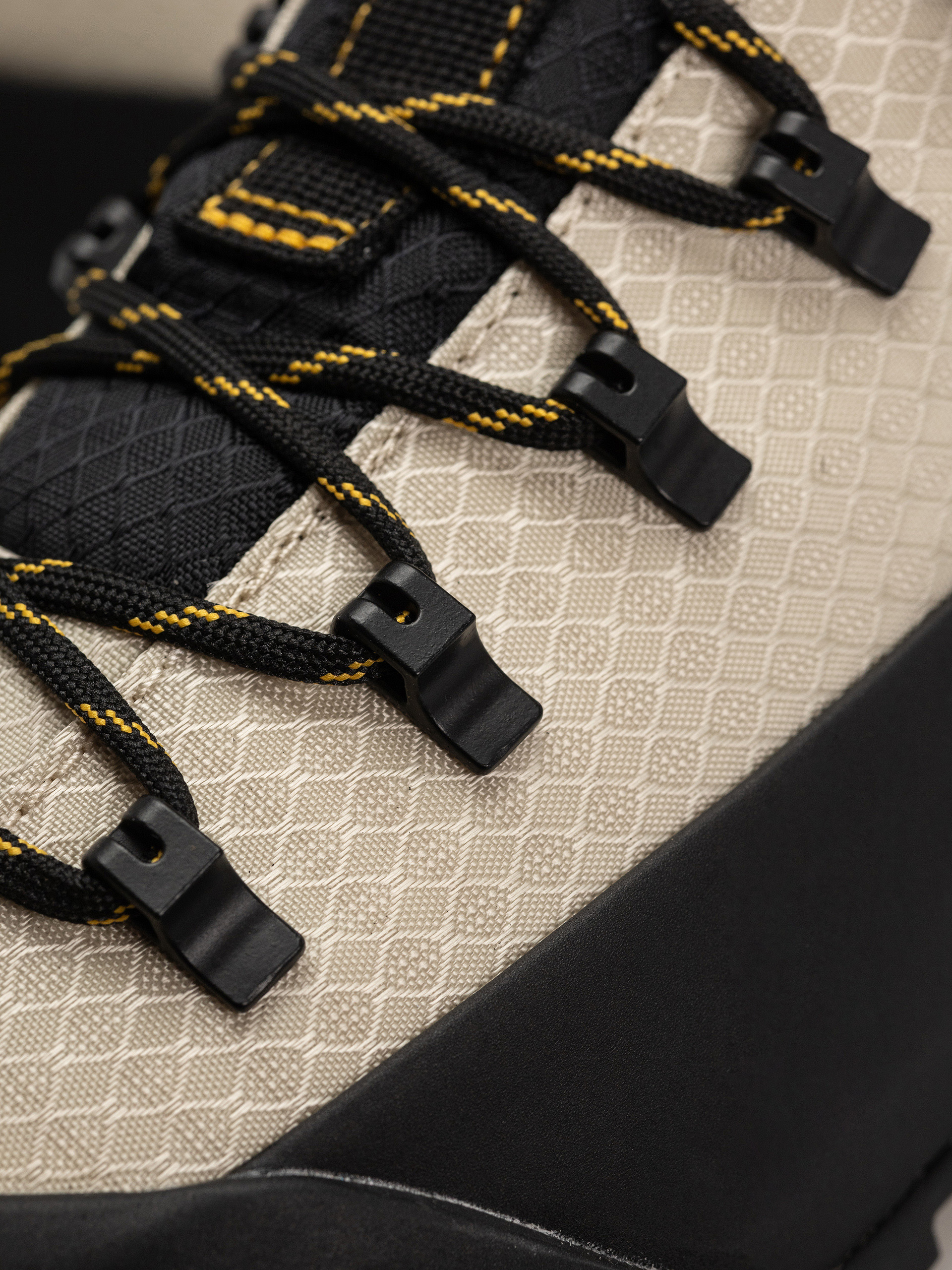 The North Face Shoes Glenclyffe (desert stone/tnf black)