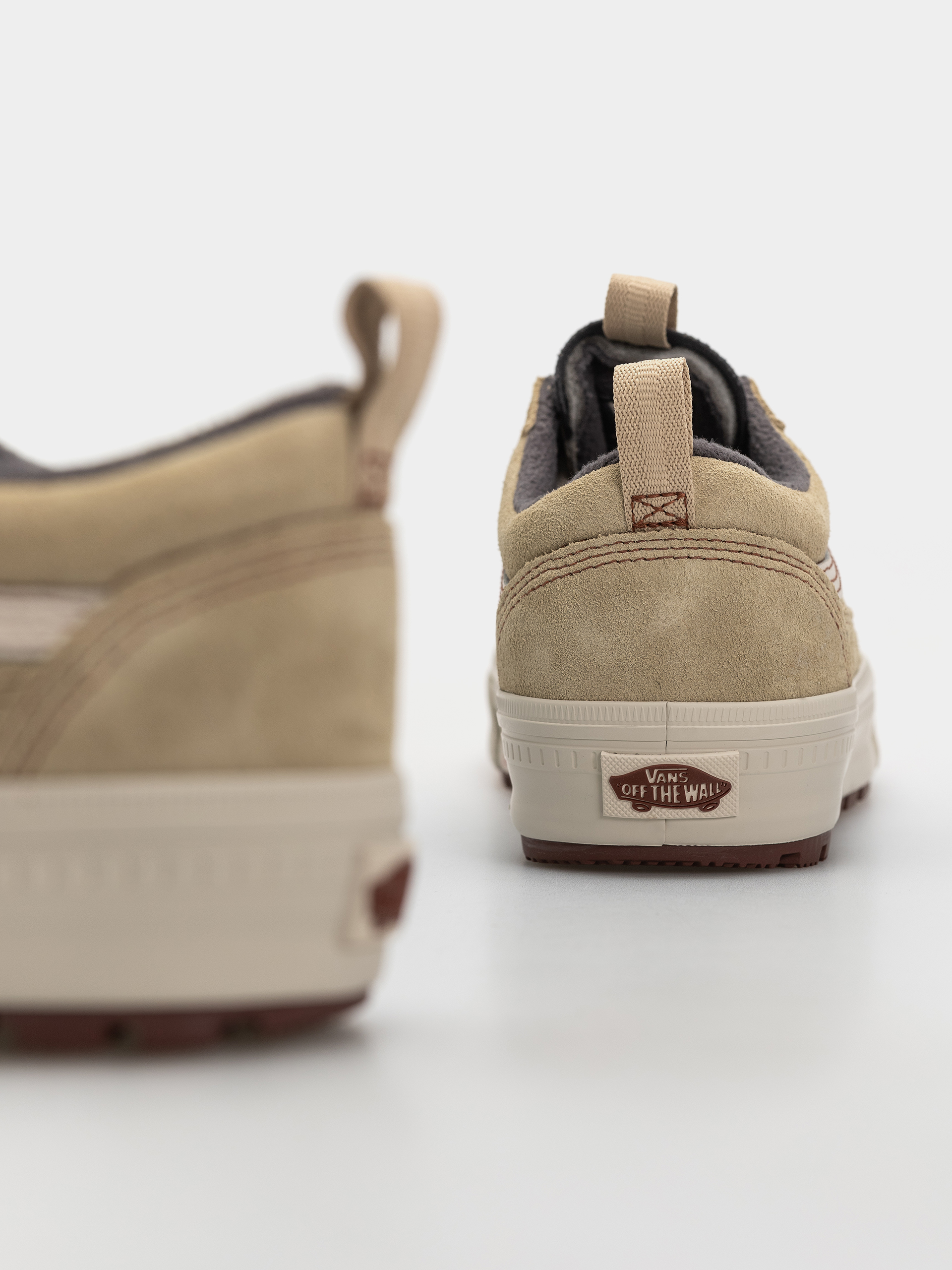Vans Old Skool Waterproof Insulated Mte Shoes (incense)