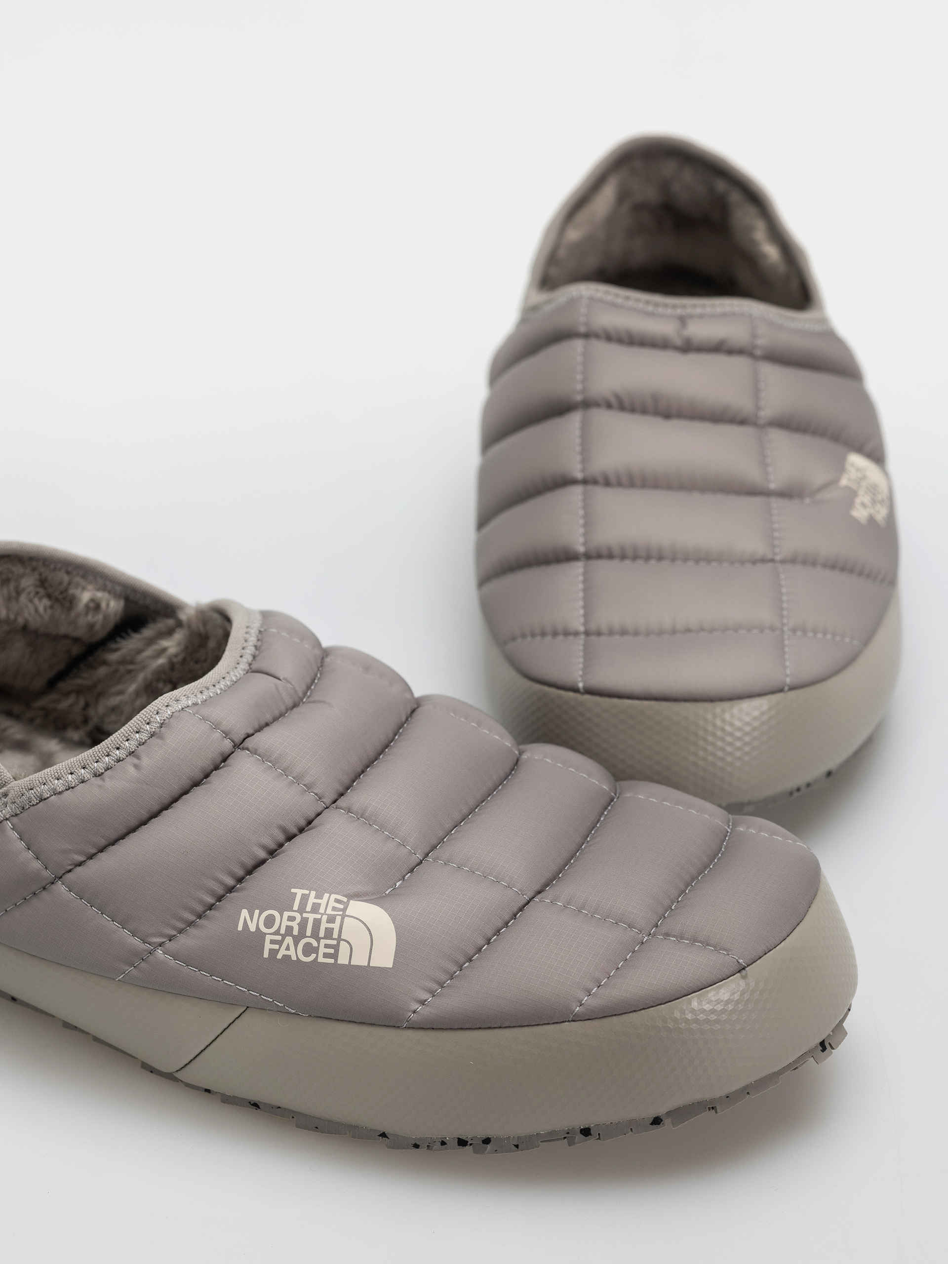 The North Face Schuhe Thermoball Traction Mule V (stone slab/calacatta)