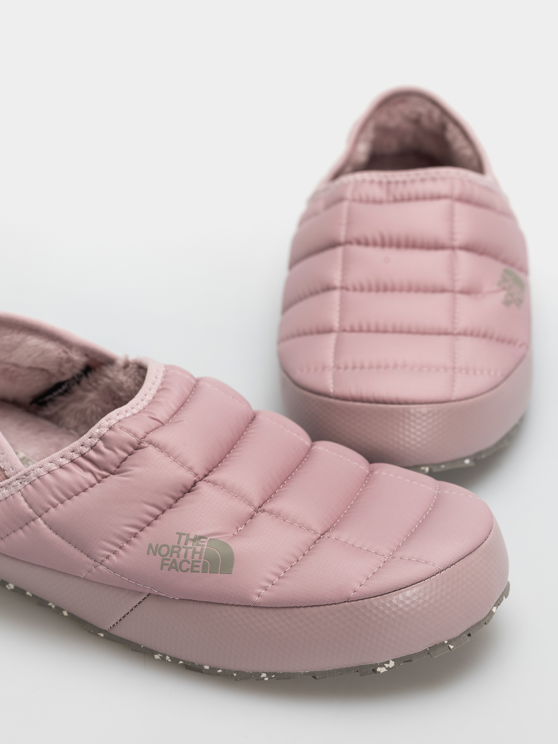 The North Face Shoes Thermoball Traction Mule V Wmn (metal pink/stone slab)