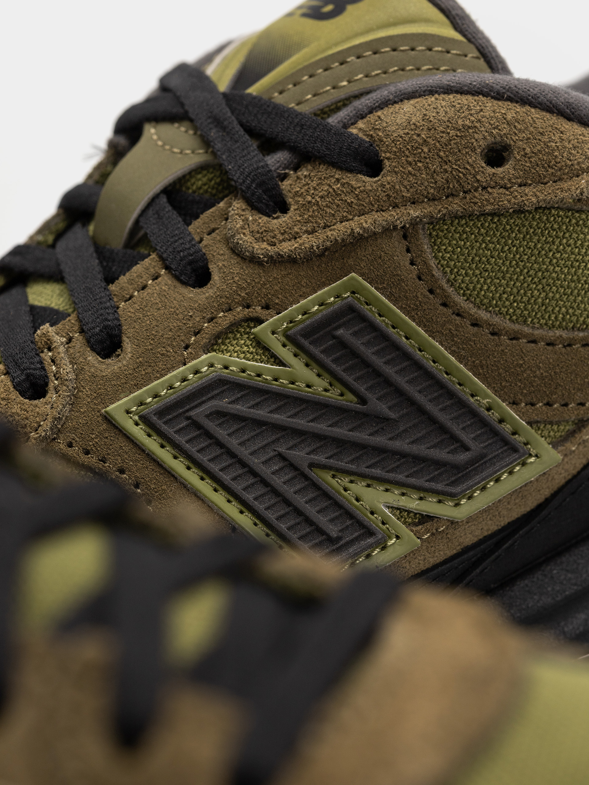 New Balance Shoes 2010 (wakame/black)