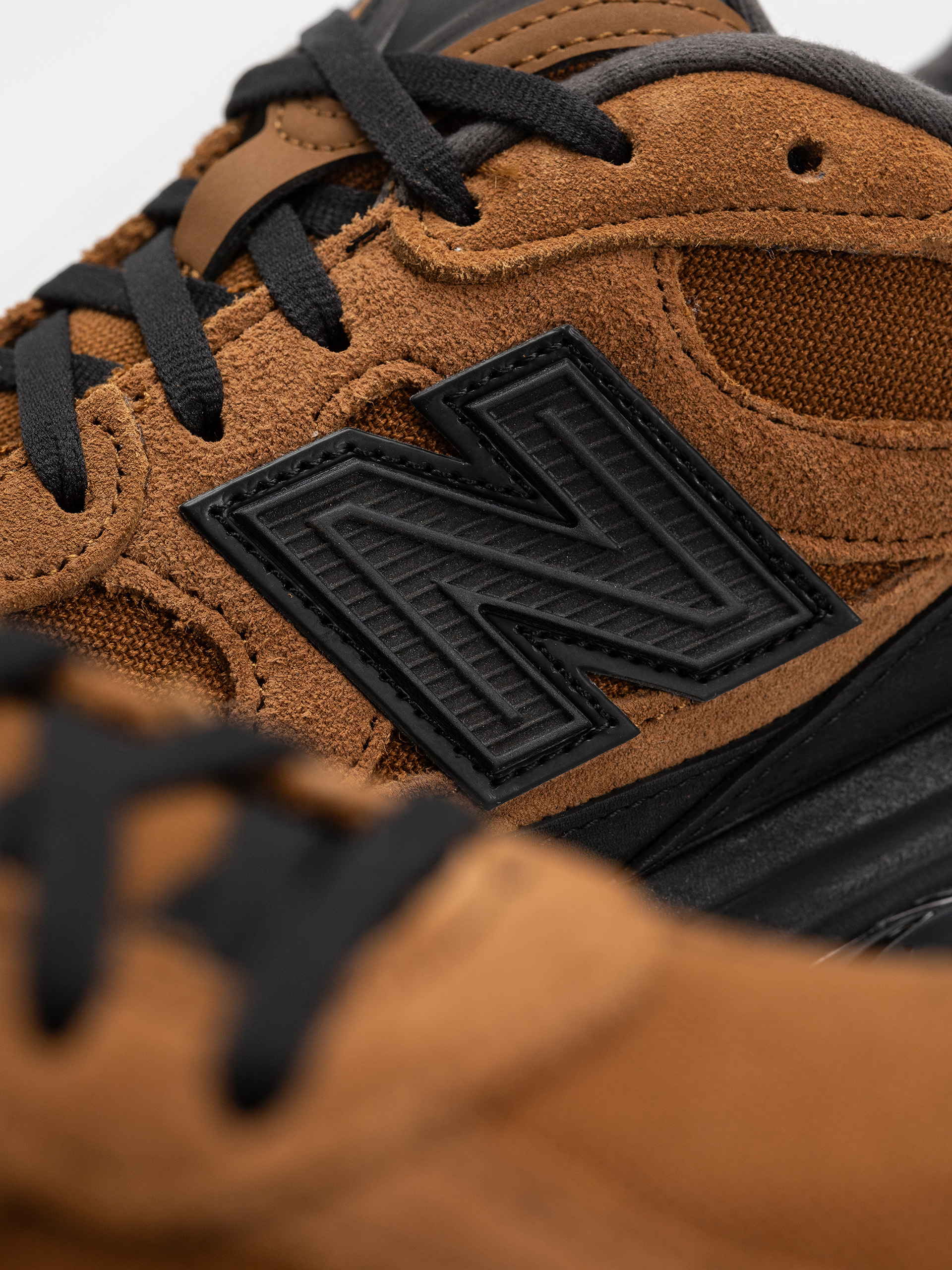 New Balance Shoes 2010 (breakfast tea/black)