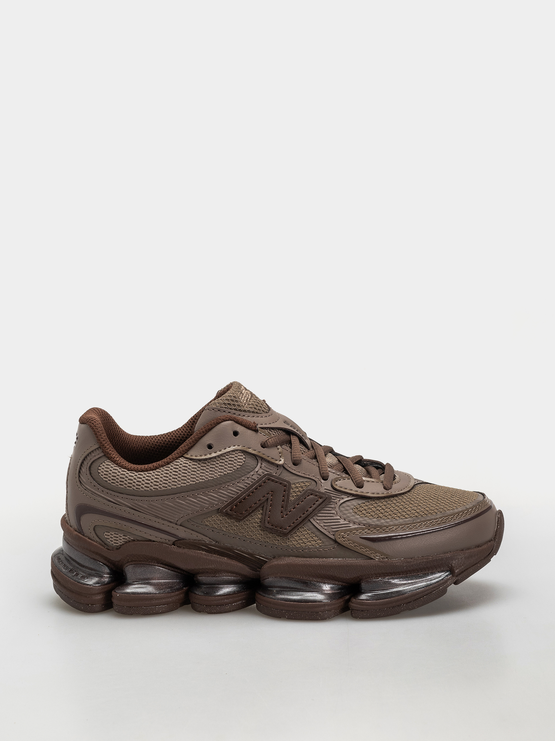 New Balance Shoes 2000 (thunder brown/pumpernickel)
