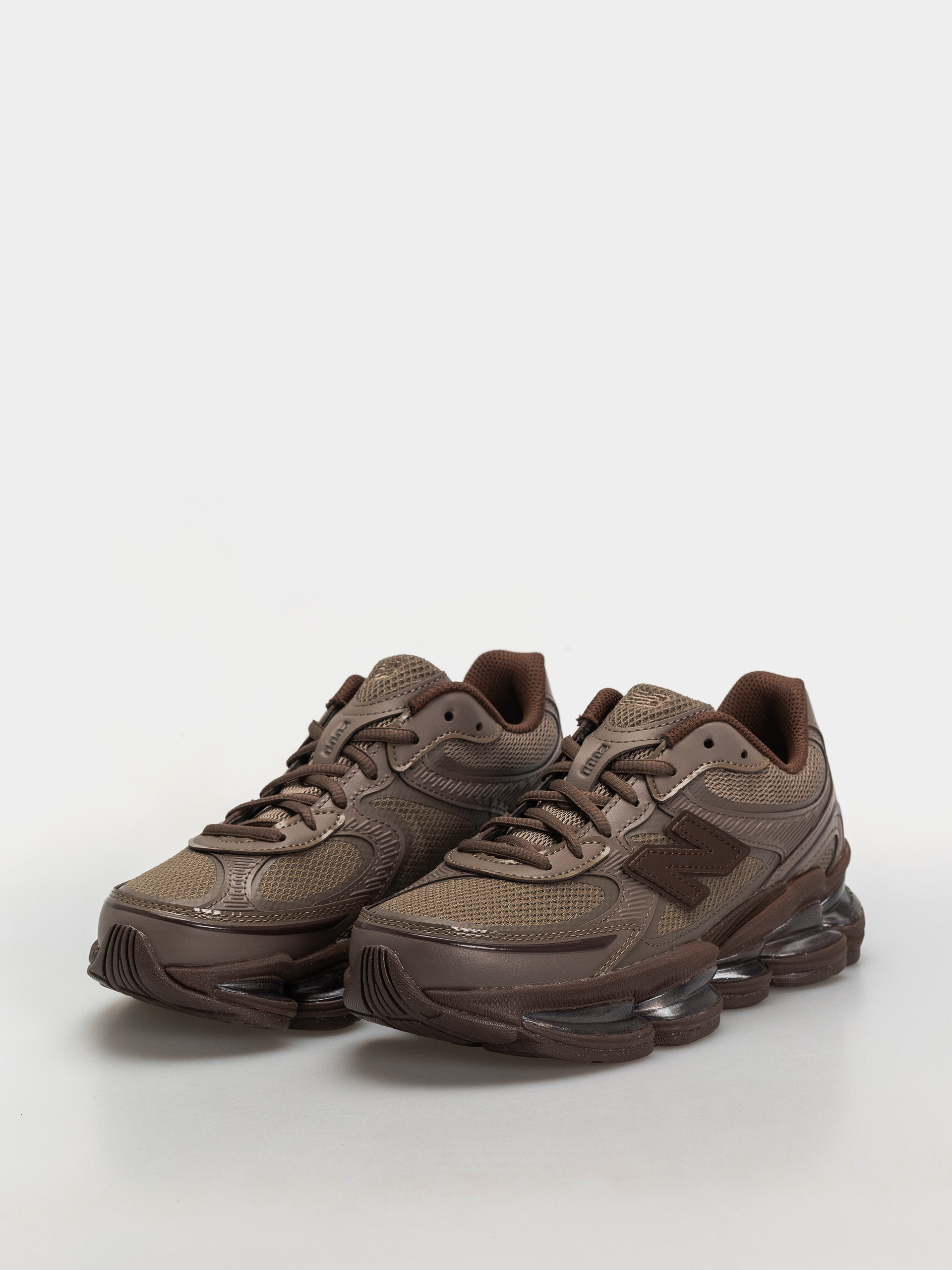New Balance Schuhe 2000 (thunder brown/pumpernickel)