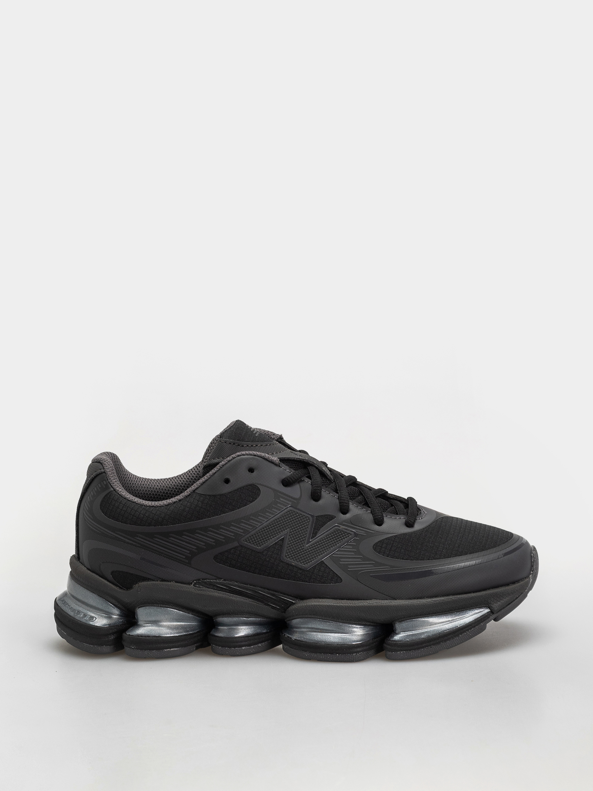 New Balance 2000 Schuhe (black/black cement/magnet)