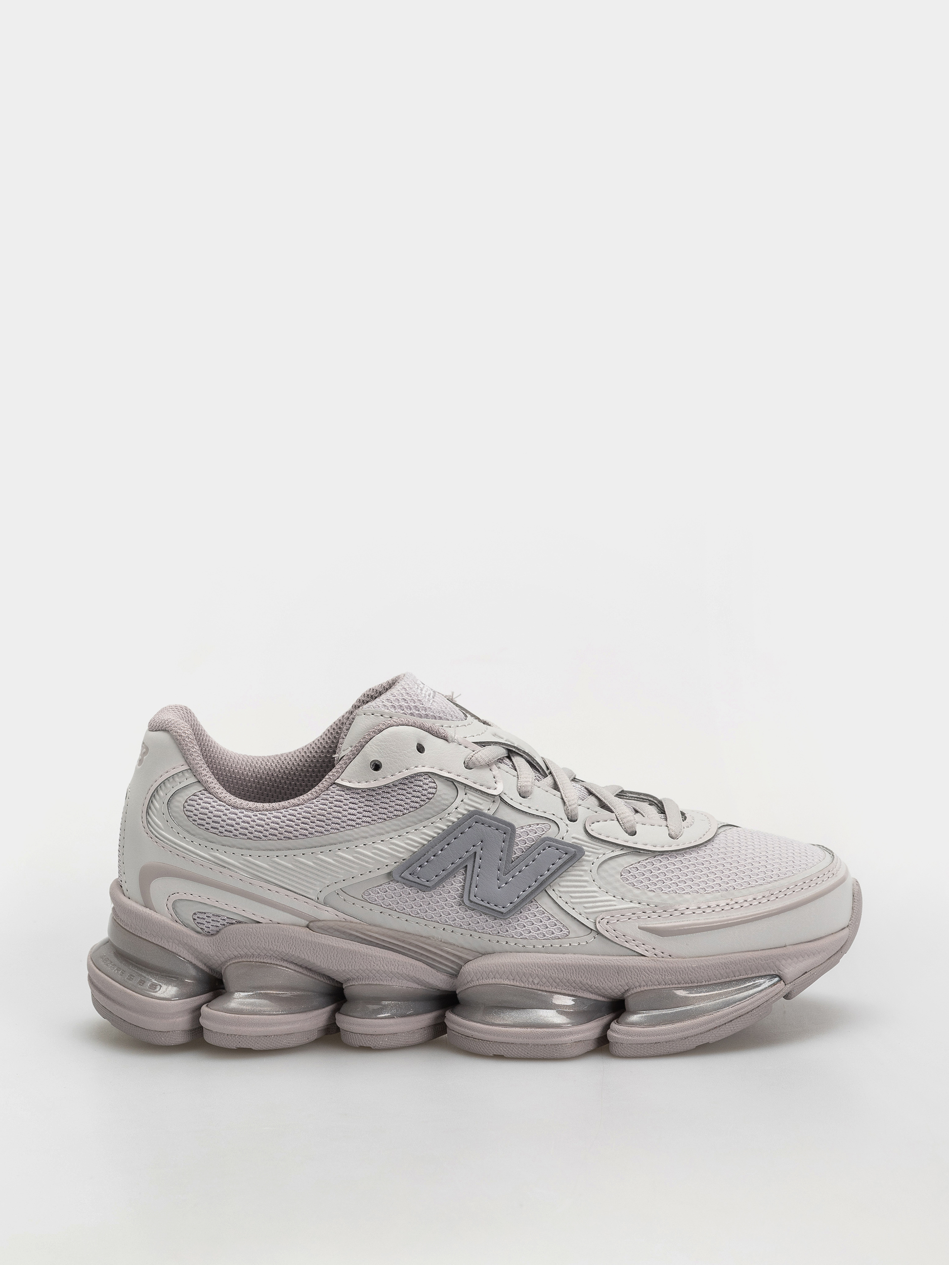 New Balance 2000 Shoes (horizon grey/truffle salt)