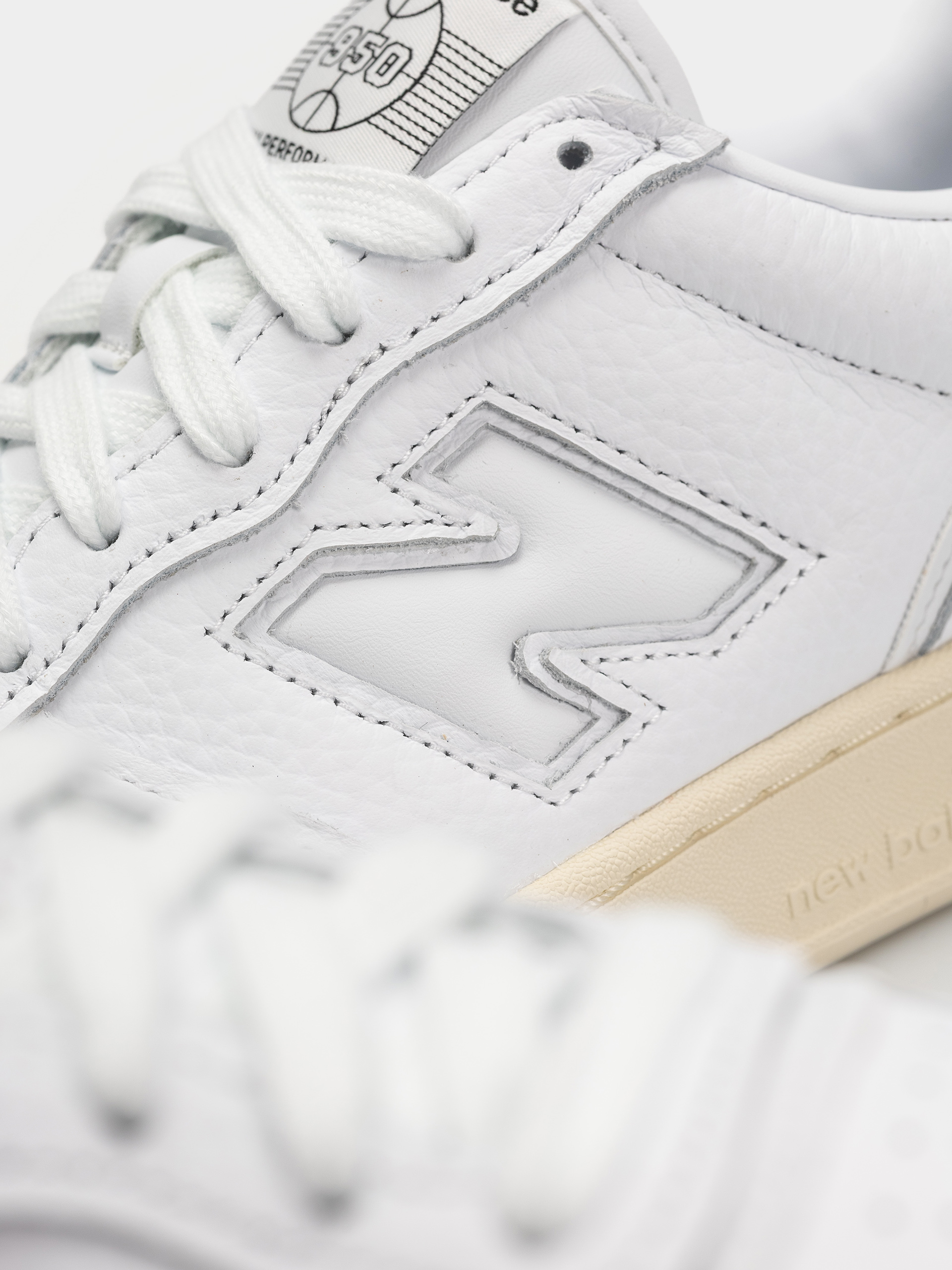 New Balance Shoes 950 (white/angora)