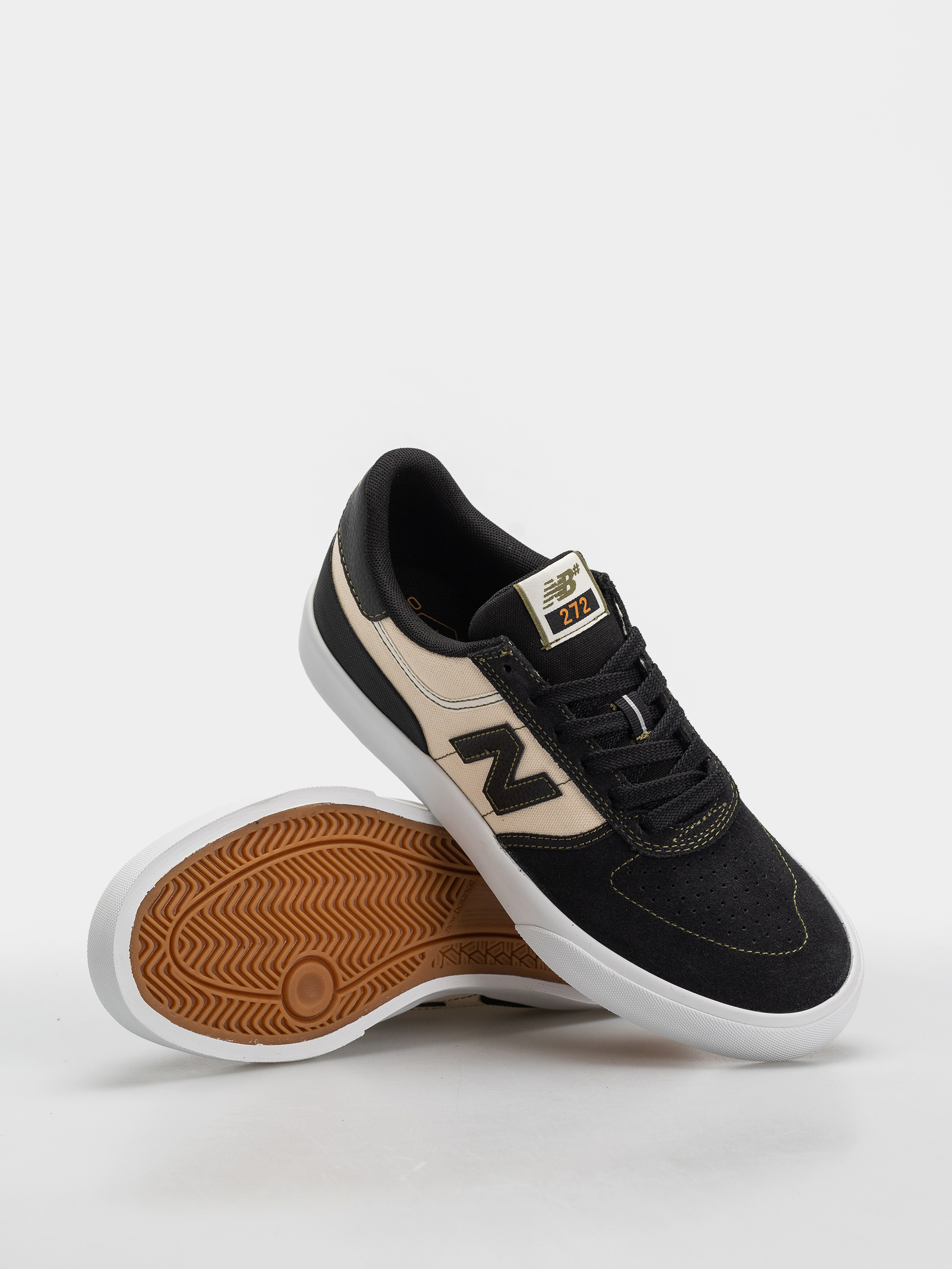 New Balance Shoes 272 (black/sea salt)