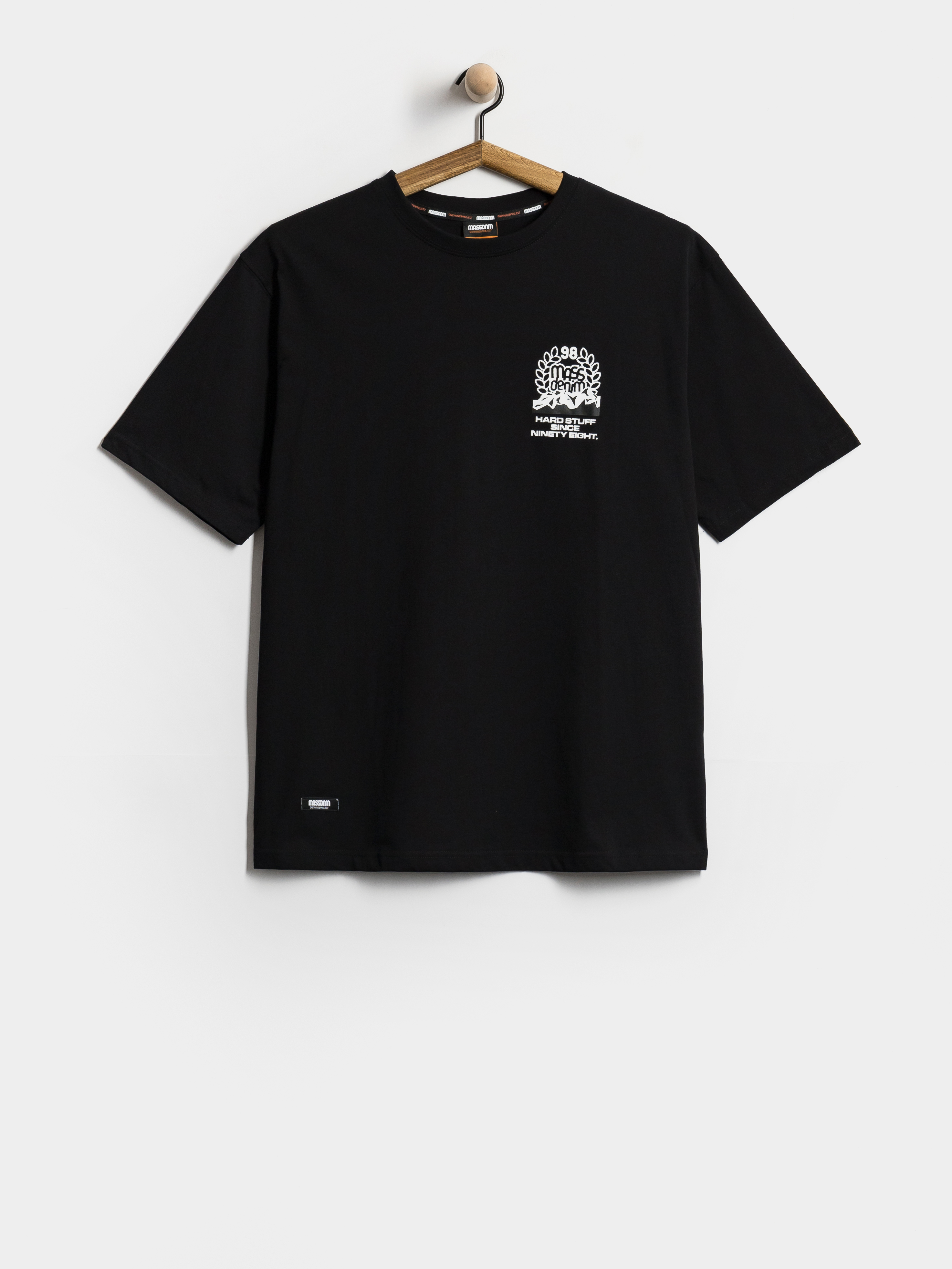 MassDnm Peak T-Shirt (black)