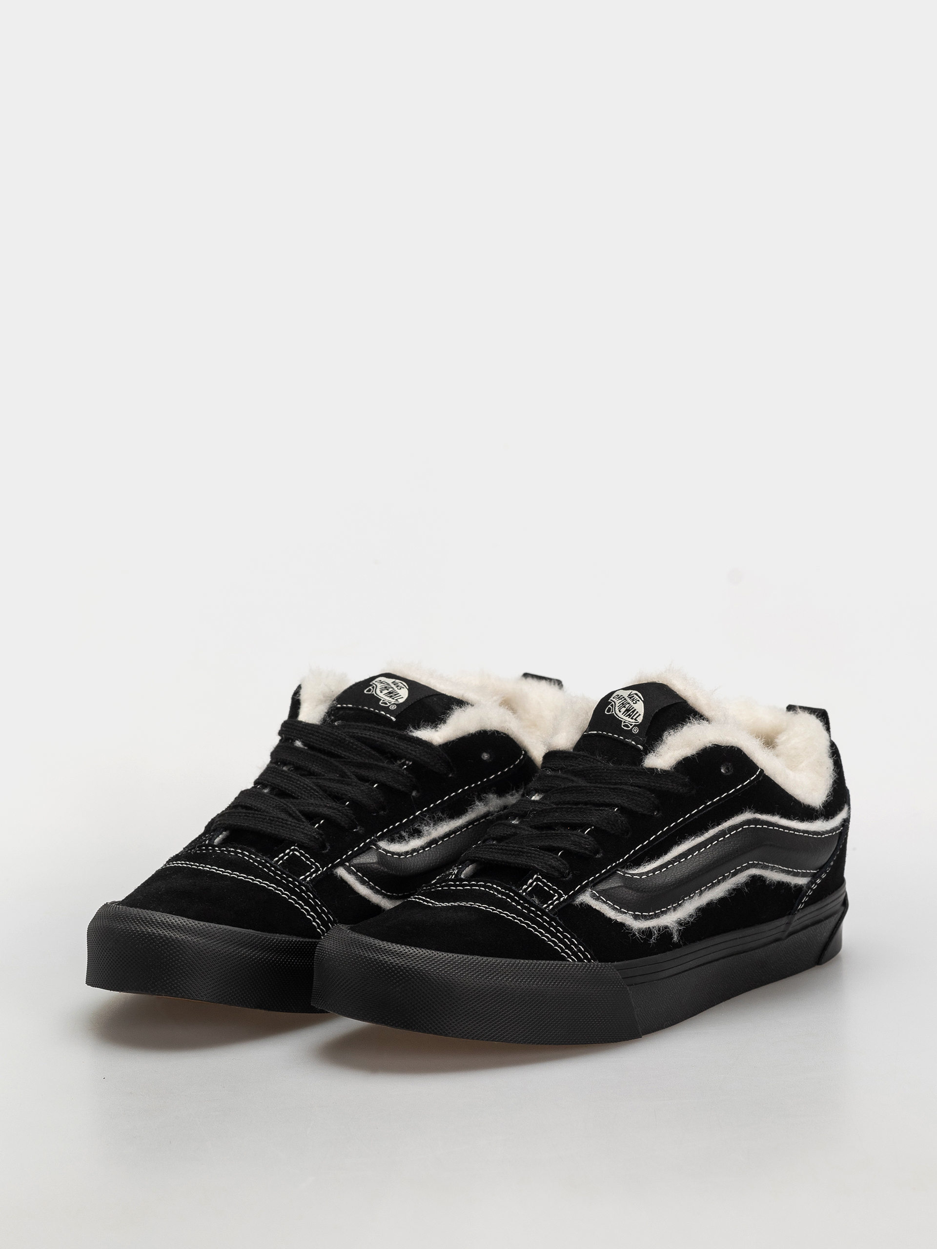 Vans Knu Skool Shoes (black)