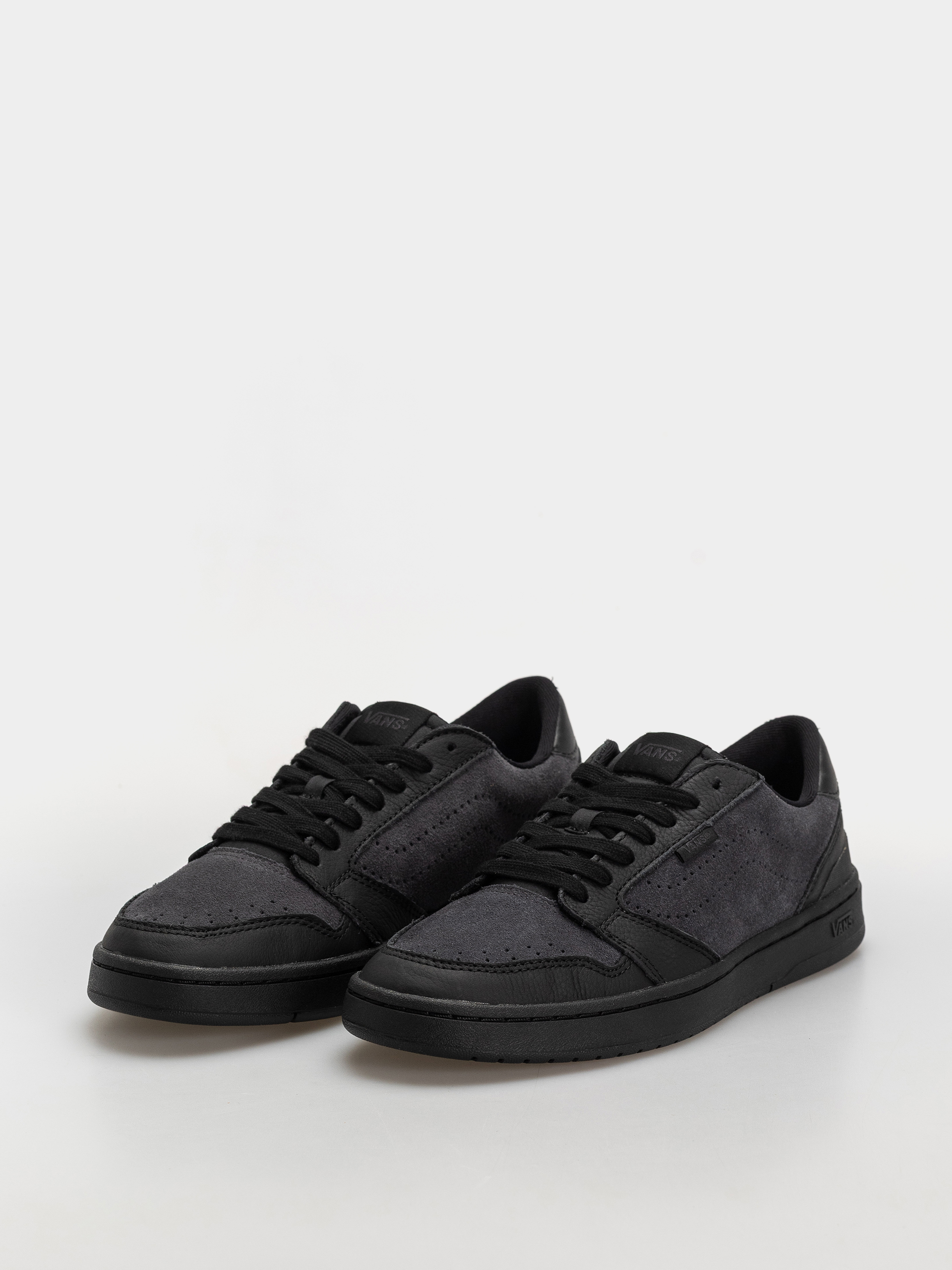 Vans Court Low Shoes (black/gray)