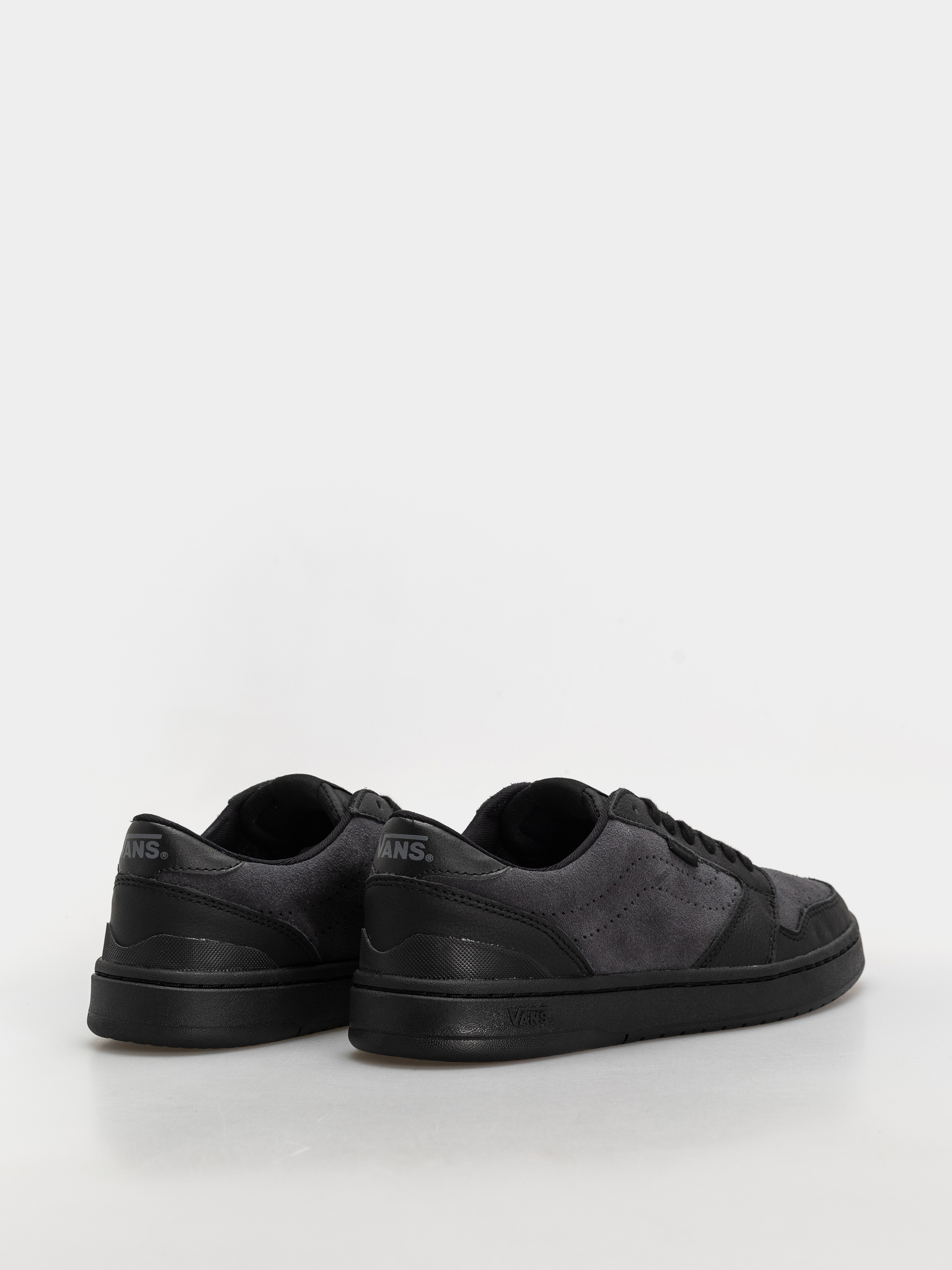 Vans Court Low Shoes (black/gray)