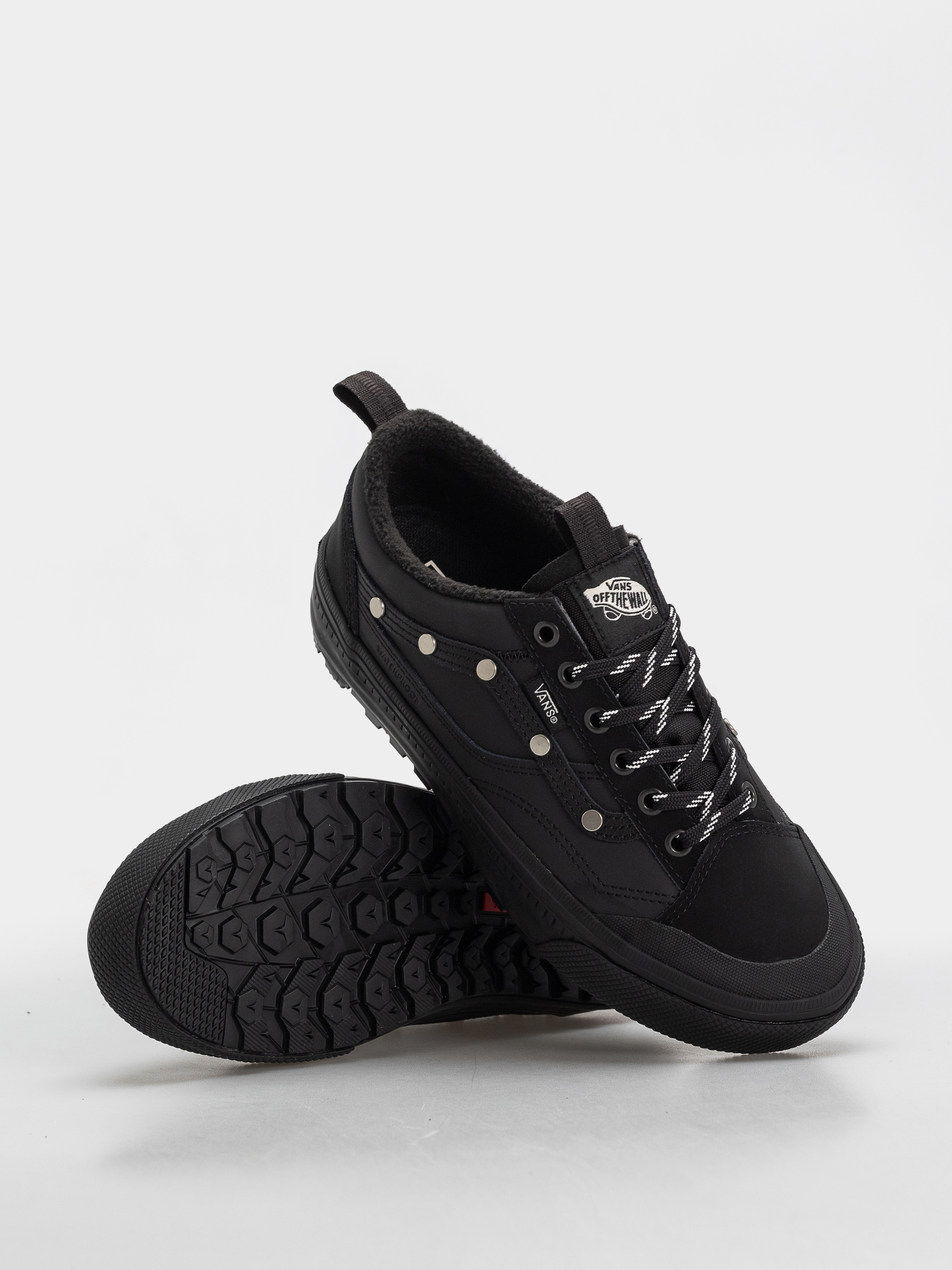 Vans Old Skool Waterproof Insulated Mte Shoes (black)