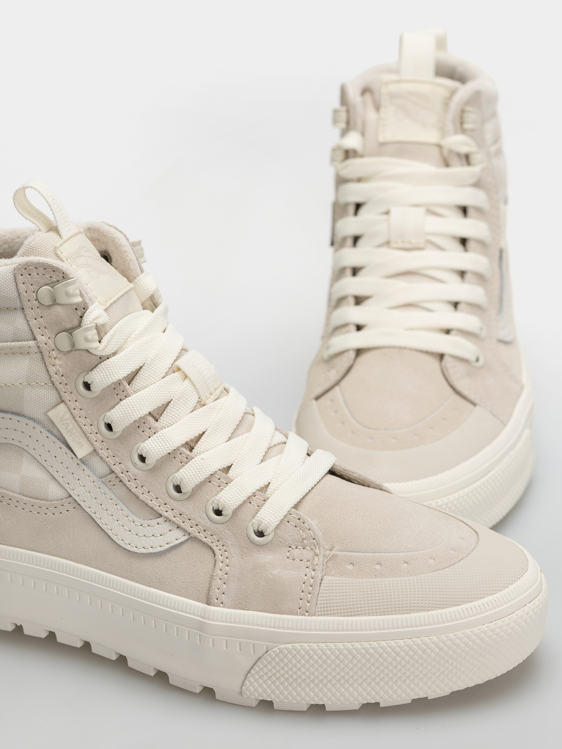 Vans Sk8 Hi Waterproof Insulated Mte Shoes (turtledove)