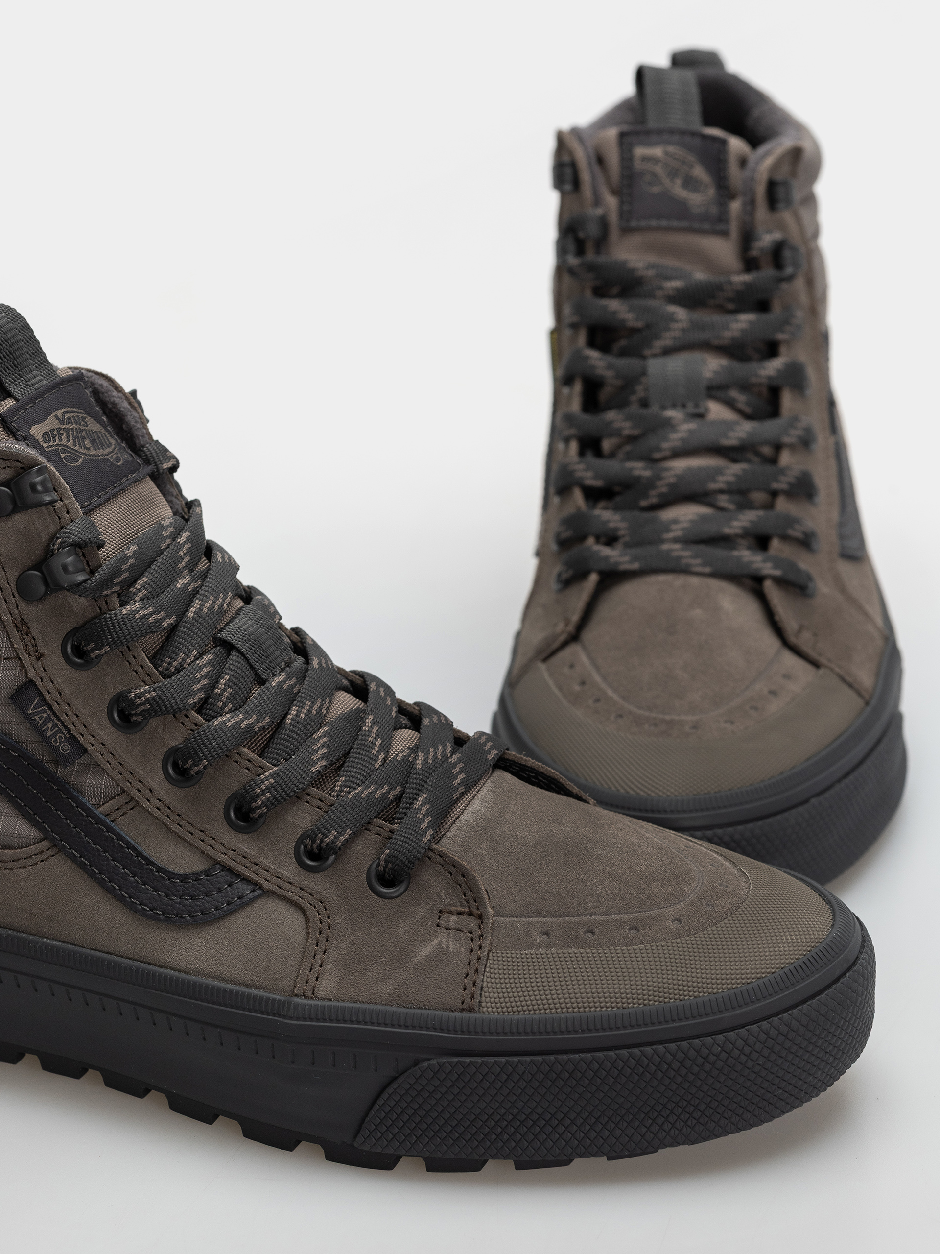 Vans Sk8 Hi Waterproof Insulated Mte Shoes (bungee cord)