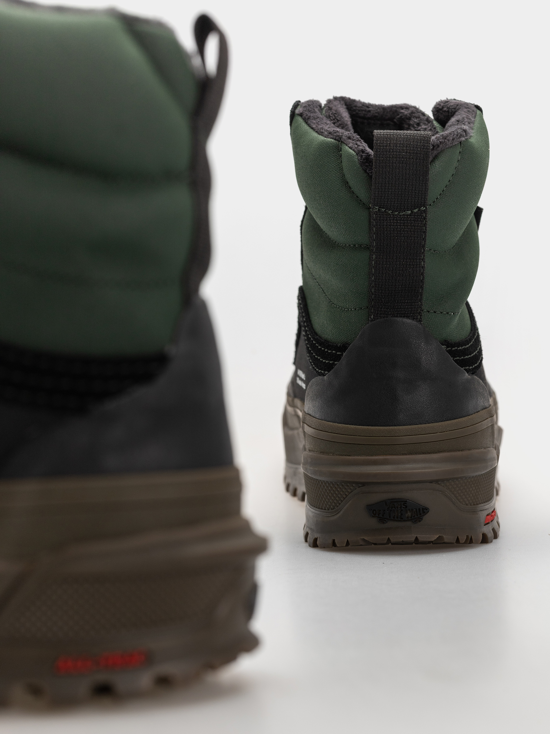 Vans Standard Mid 2.0 Mte Schuhe (oil green)