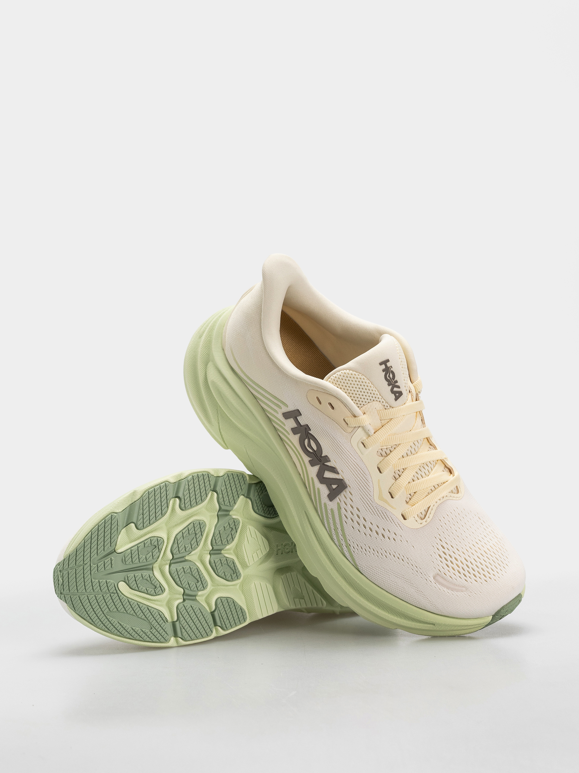 Hoka Clifton 11 Wmn Schuhe (alabaster/morning dew)