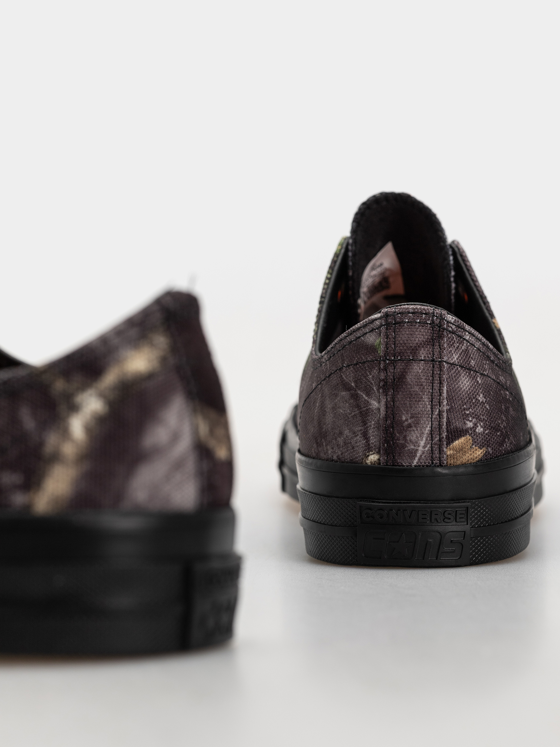Converse Chuck Taylor All Star Pro Ox Chucks (realtree apx black)