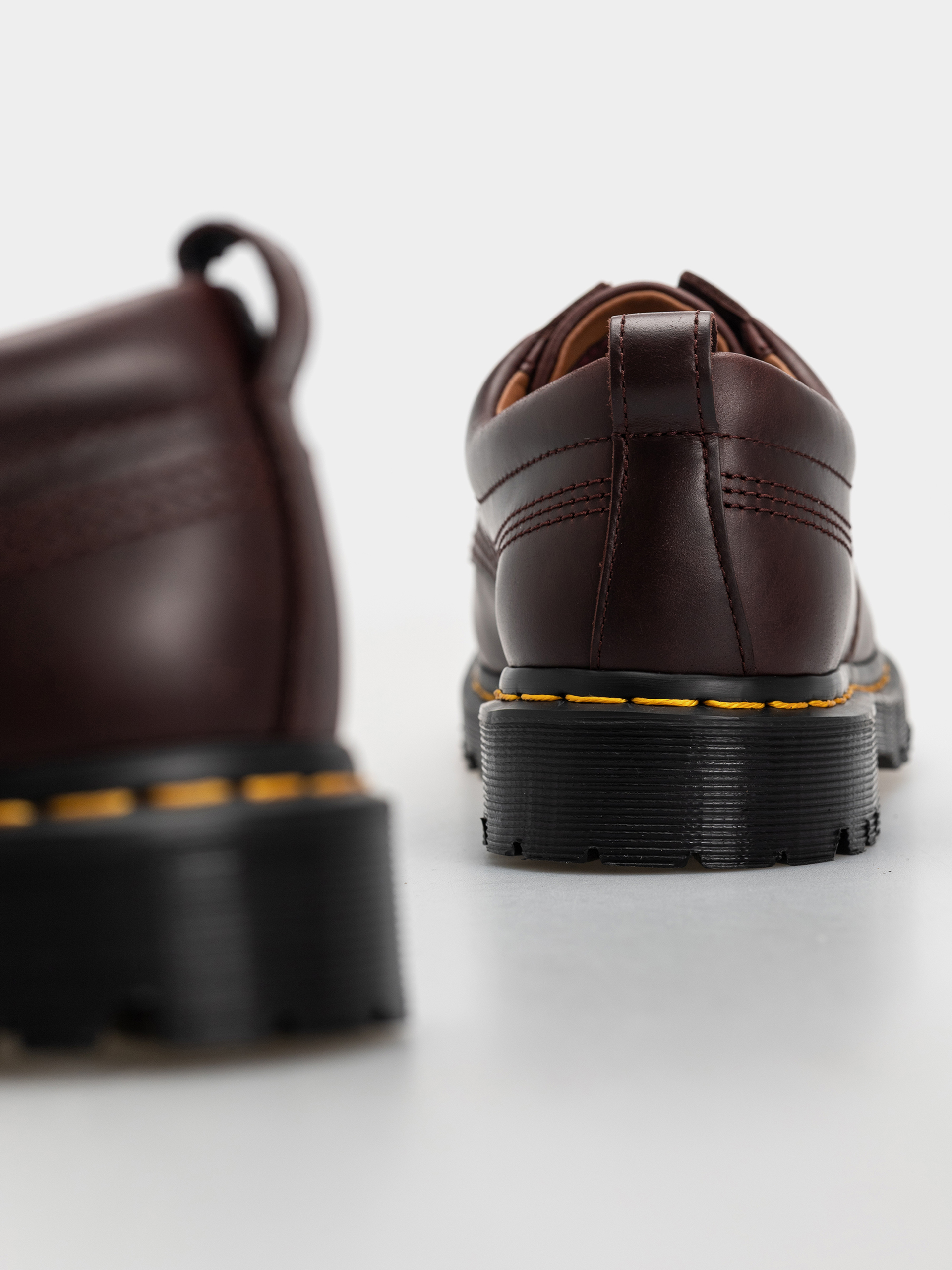 Dr. Martens Lowell Schuhe (spiced brown)