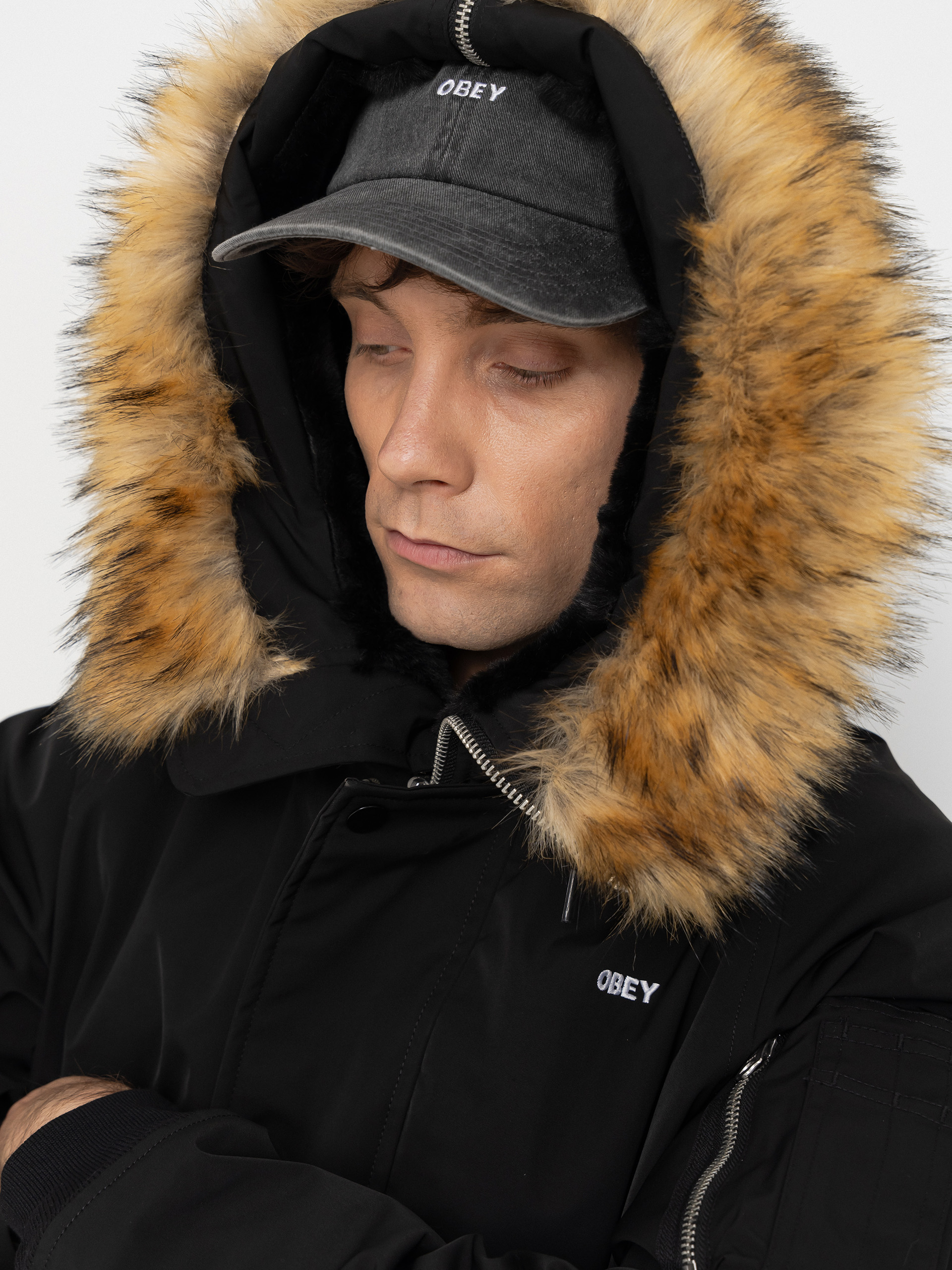 OBEY Jacke N-2B (black)