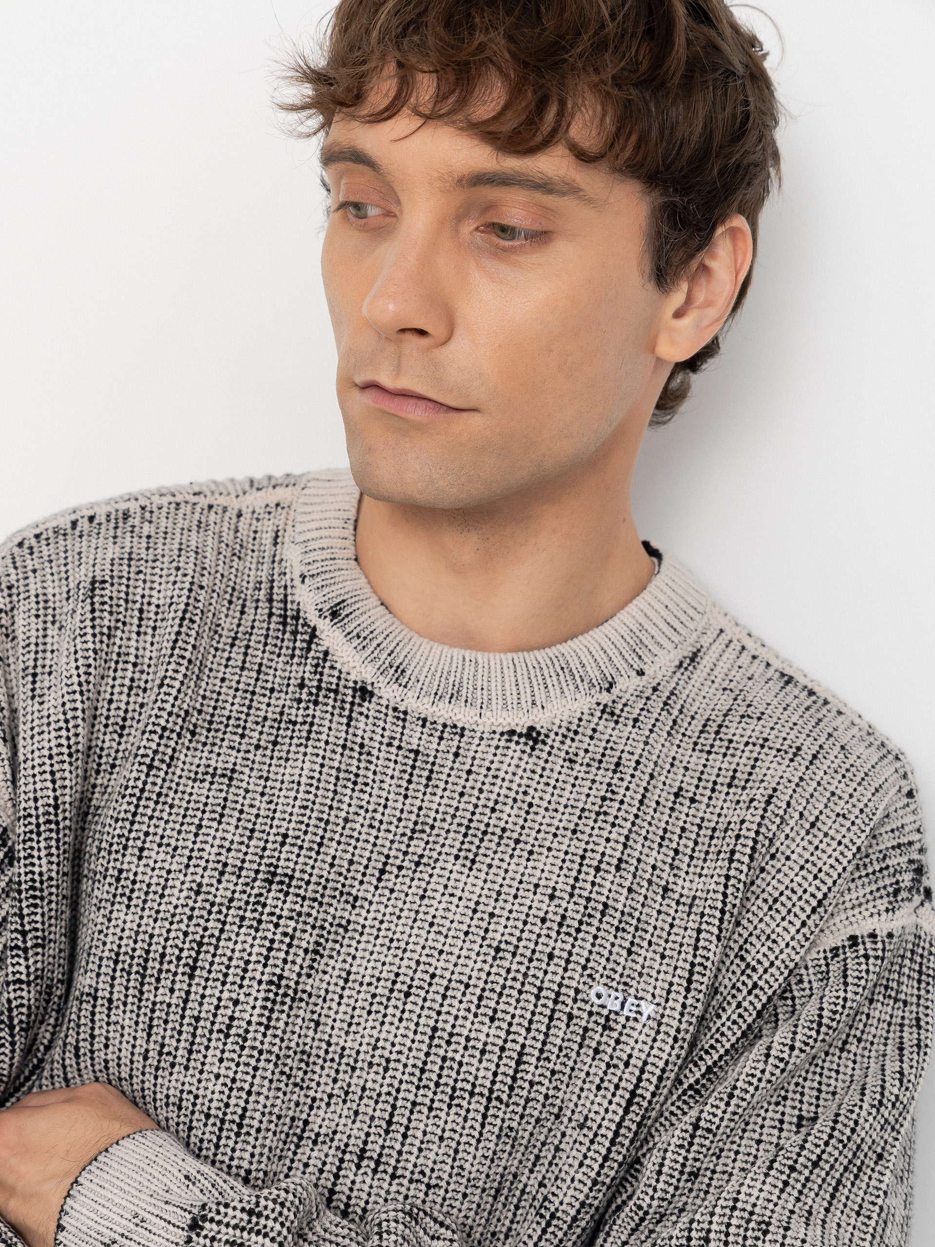 OBEY Spray Effect Sweater (dark black multi)