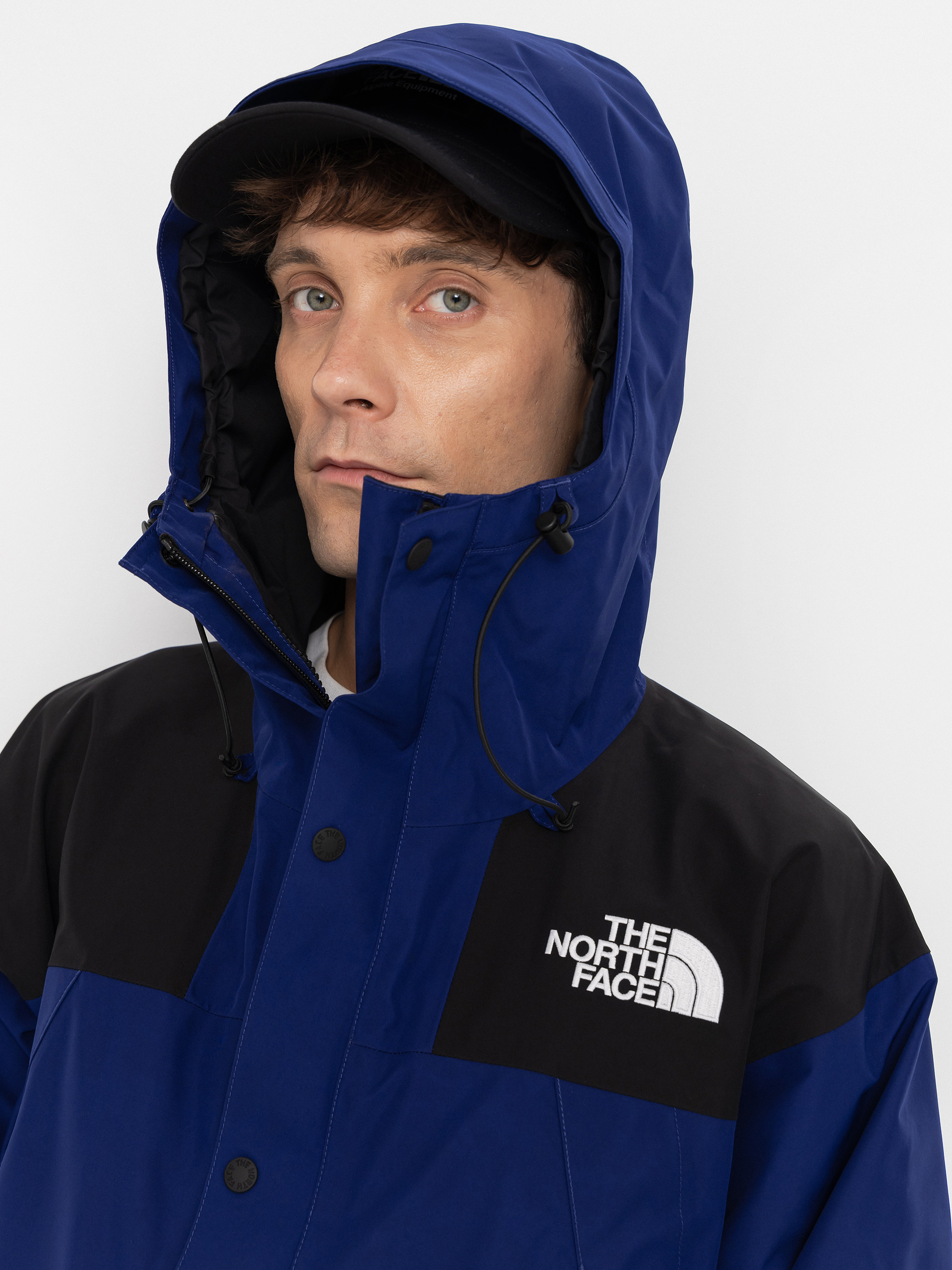 The North Face Gtx Mountain Jacket (bold blue/tnf black)