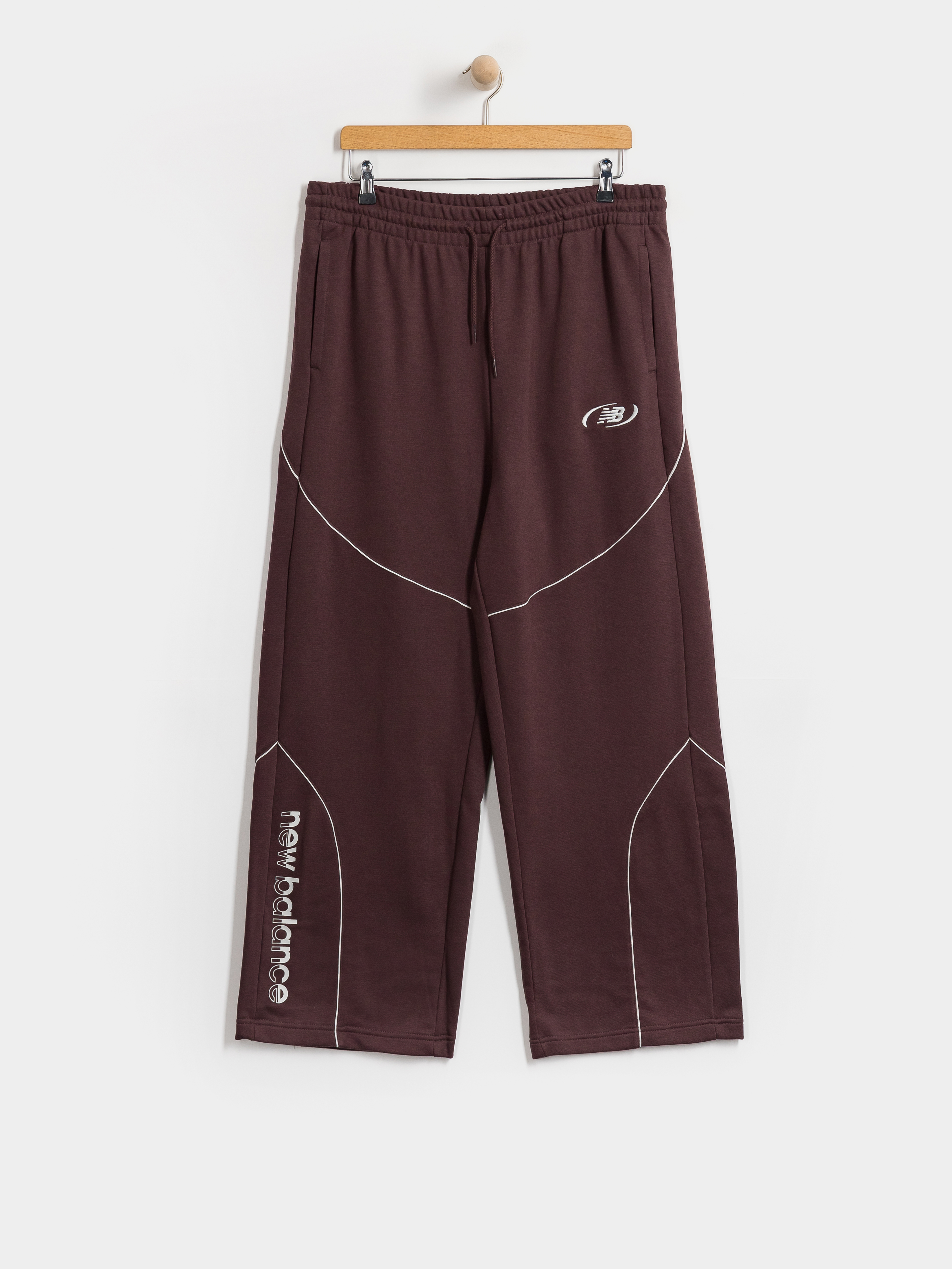 New Balance Trackside French Terry Hose (cherry leather)