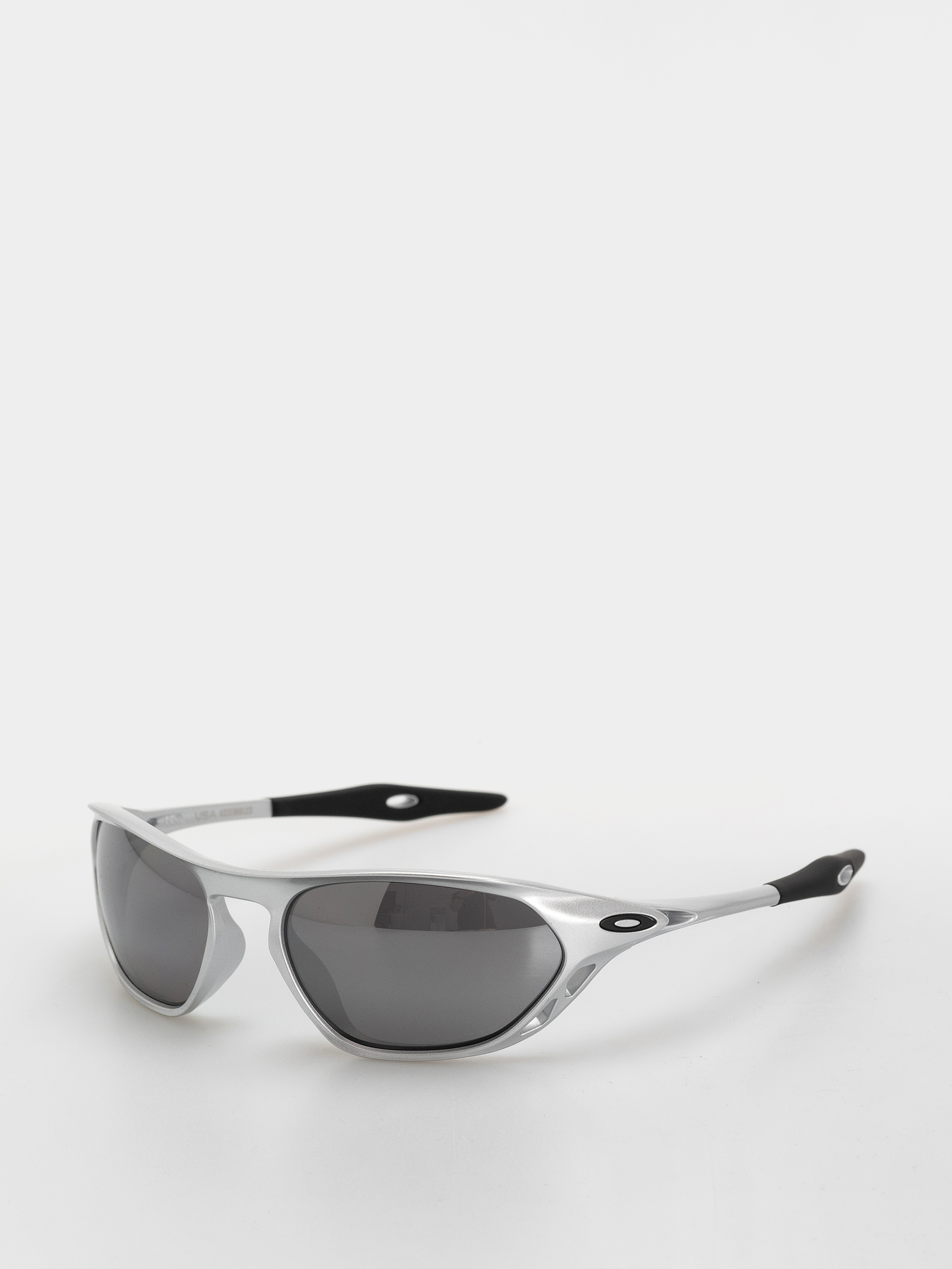 Oakley Cage Jacket Sunglasses (x-silver/prizm black polarized)