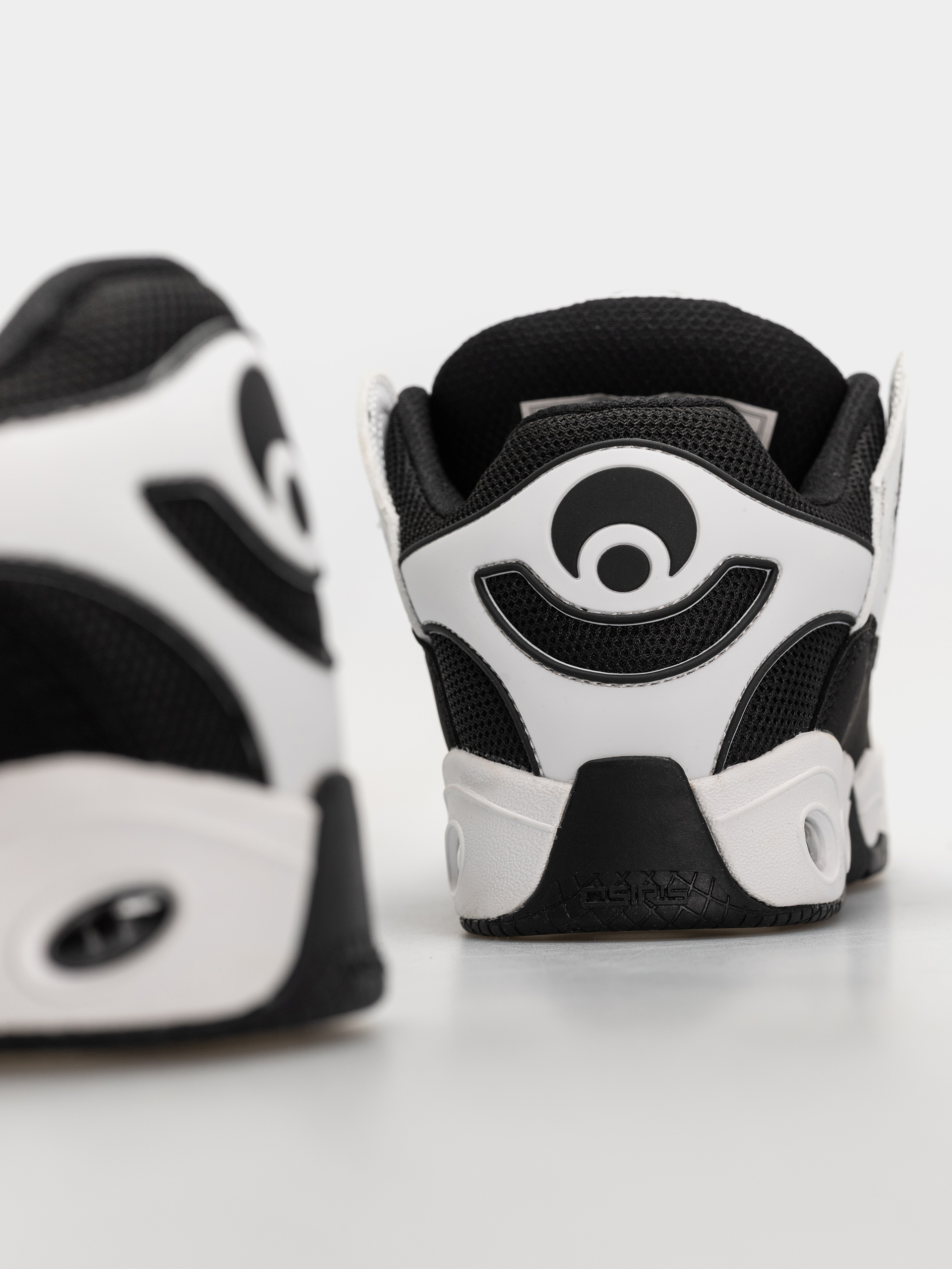 Osiris D3 OG Shoes (black/white/zigzag)