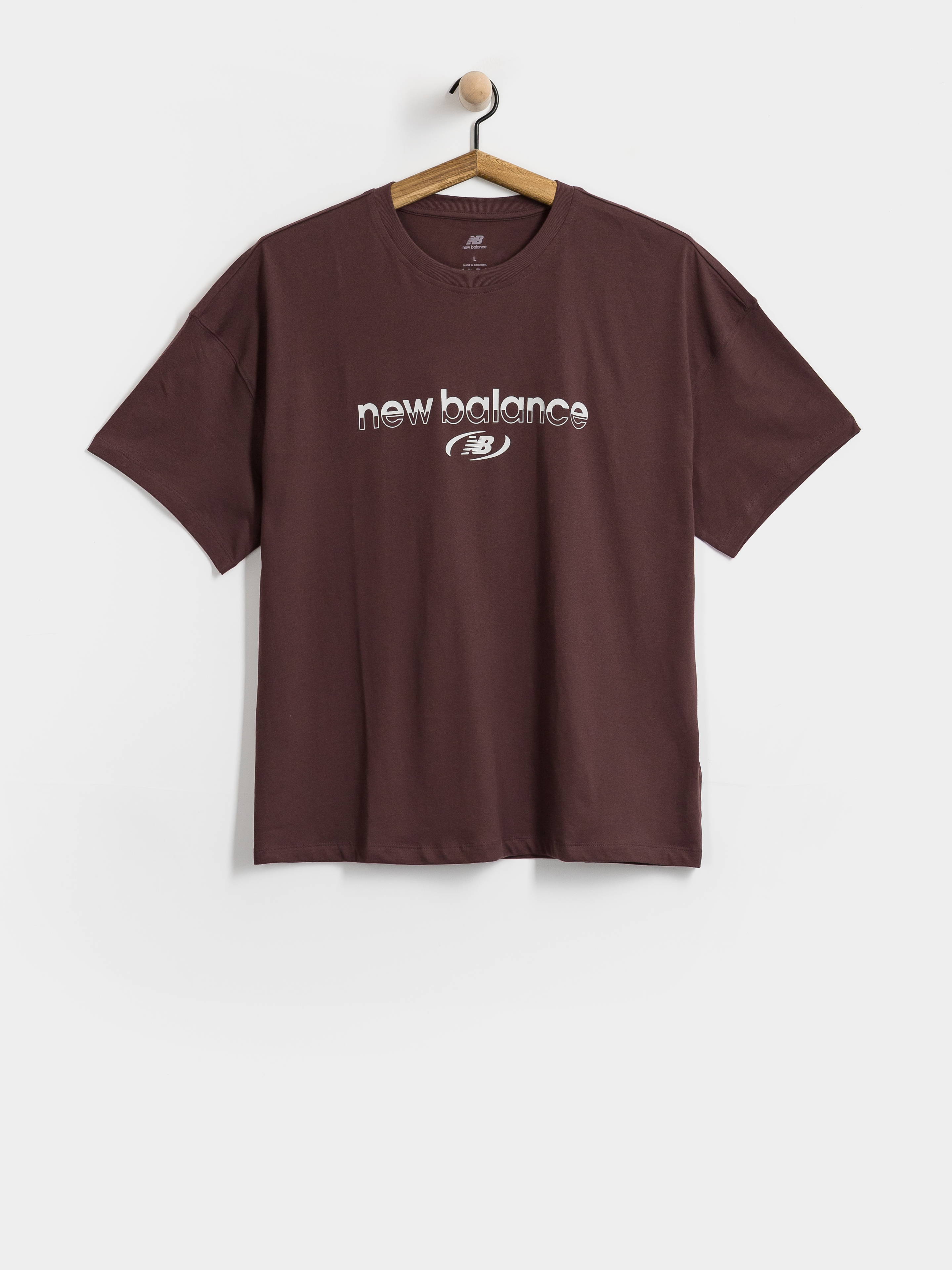 New Balance Trackside T-Shirt (cherry leather)