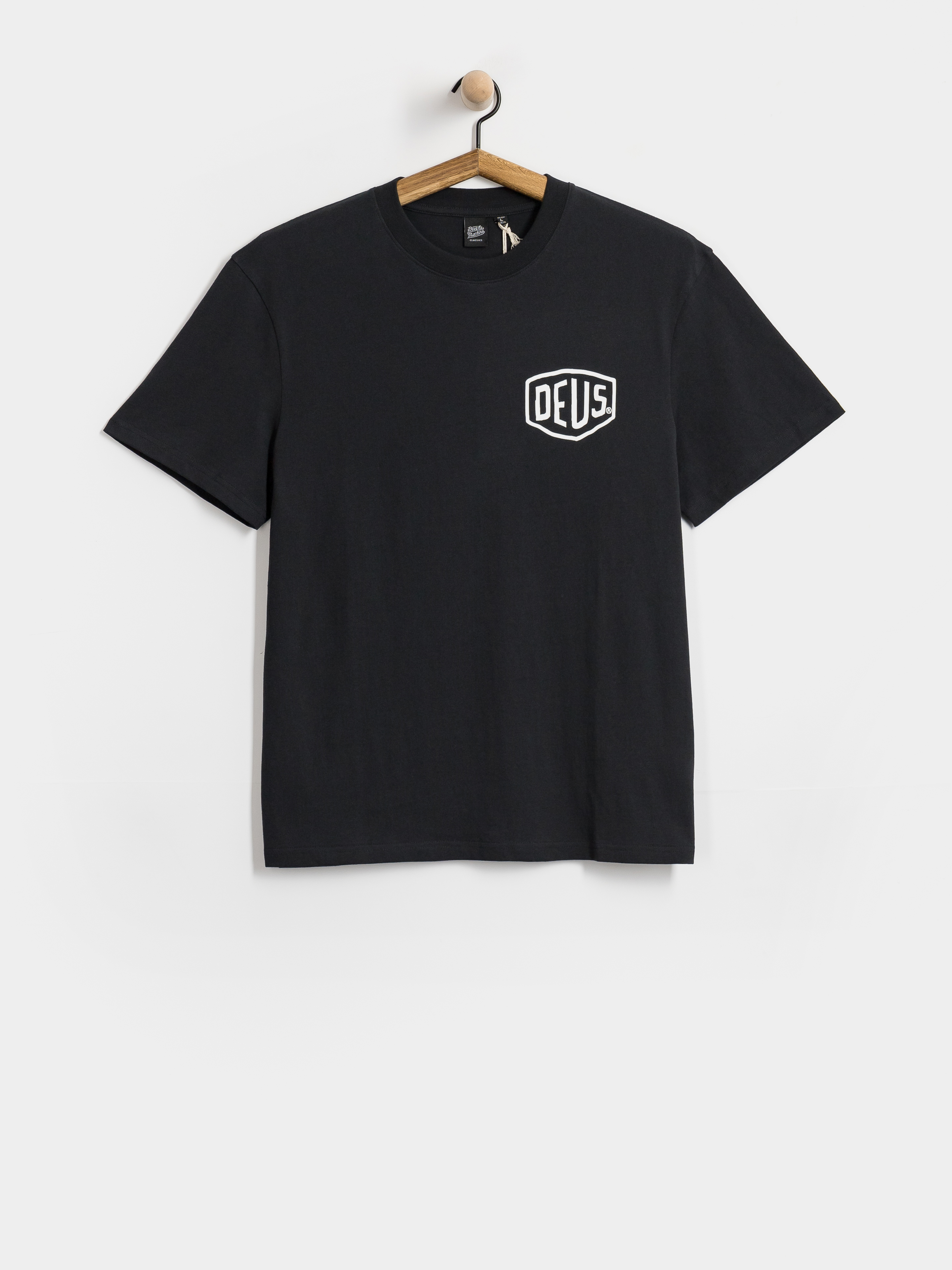 Deus Ex Machina Frontage T-shirt (black)