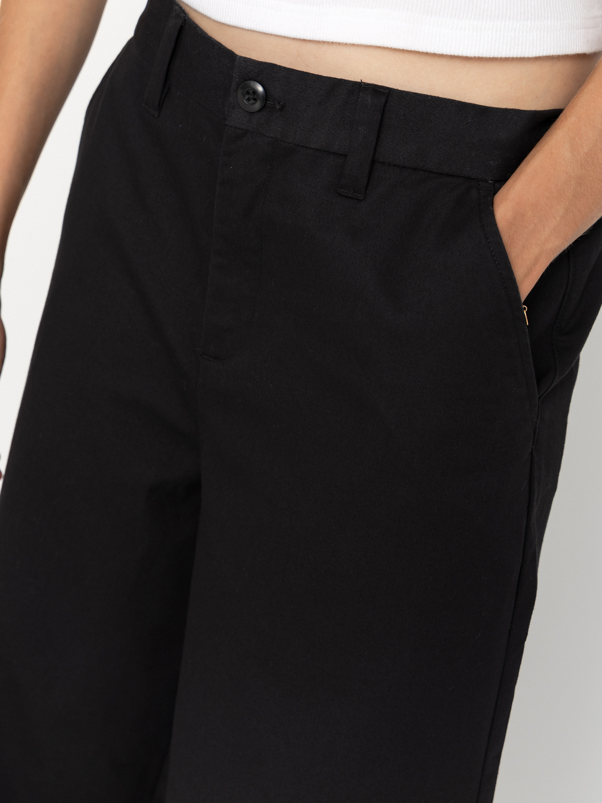 Vans Hose Authentic Chino Wide Wmn (black)