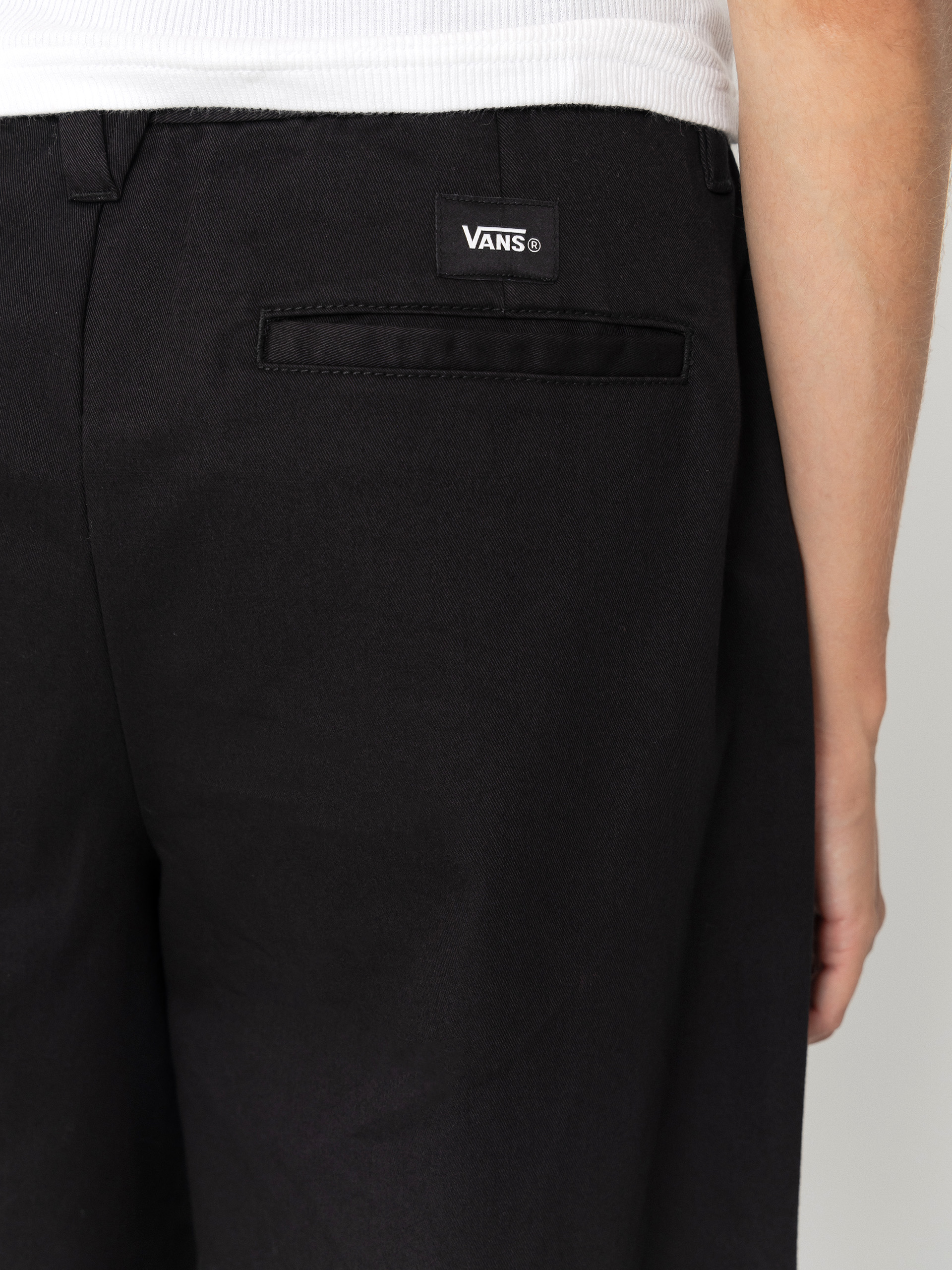 Vans Hose Authentic Chino Wide Wmn (black)