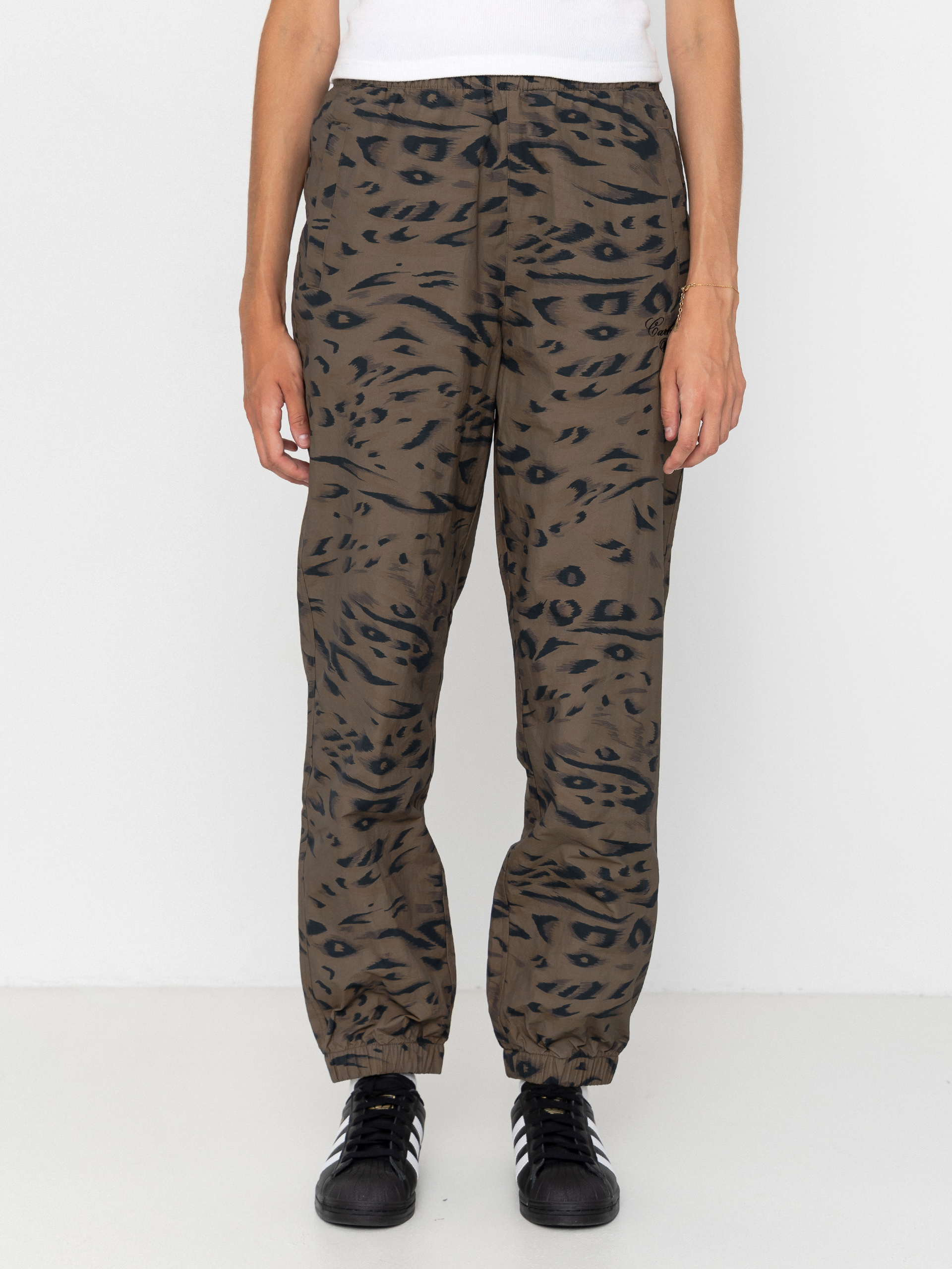 Carhartt WIP Travon Wmn Pants (duck feather print cypress/black)