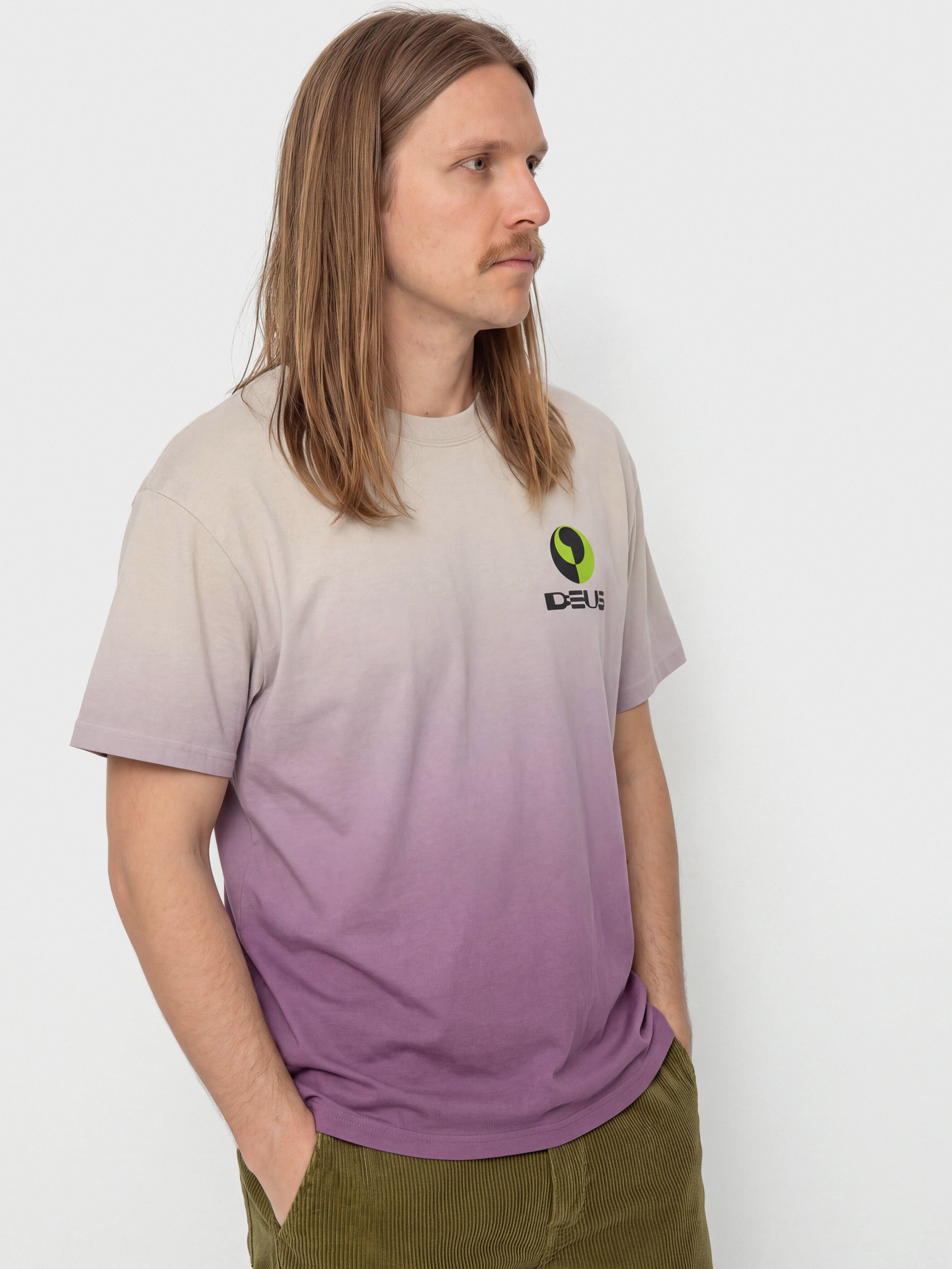 Deus Ex Machina Refractor T-Shirt (grape gradient)