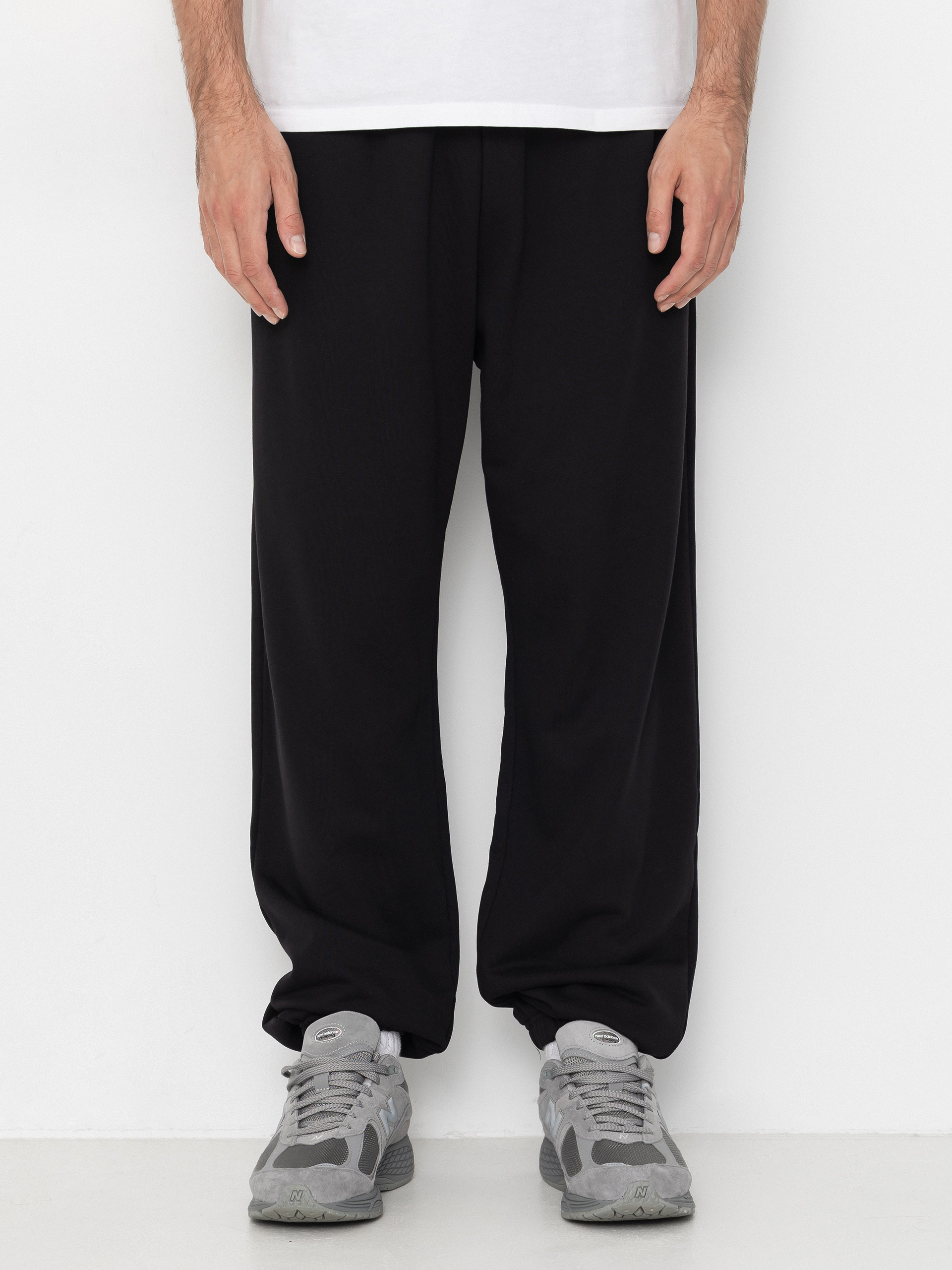 The North Face Essential Terry Simple Dome Relaxed Pants (tnf black)