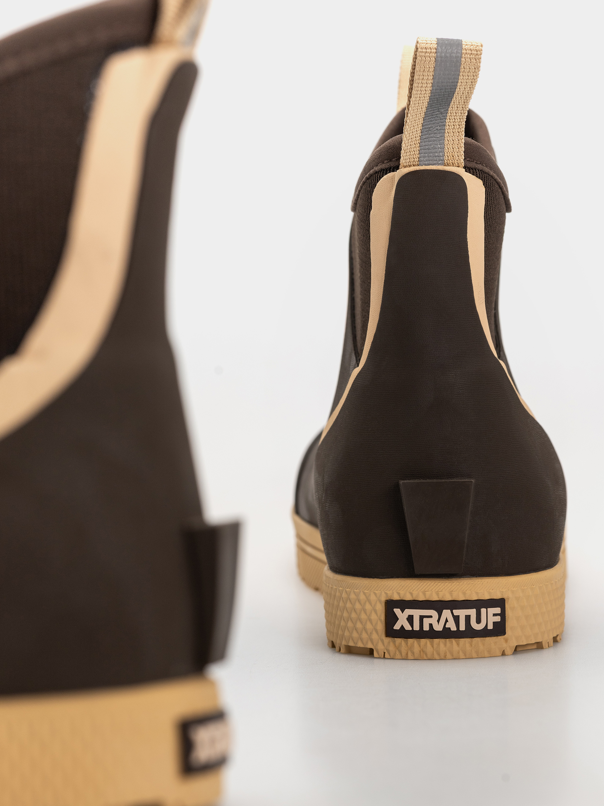 Xtratuf Wheelhouse Shoes (brown)