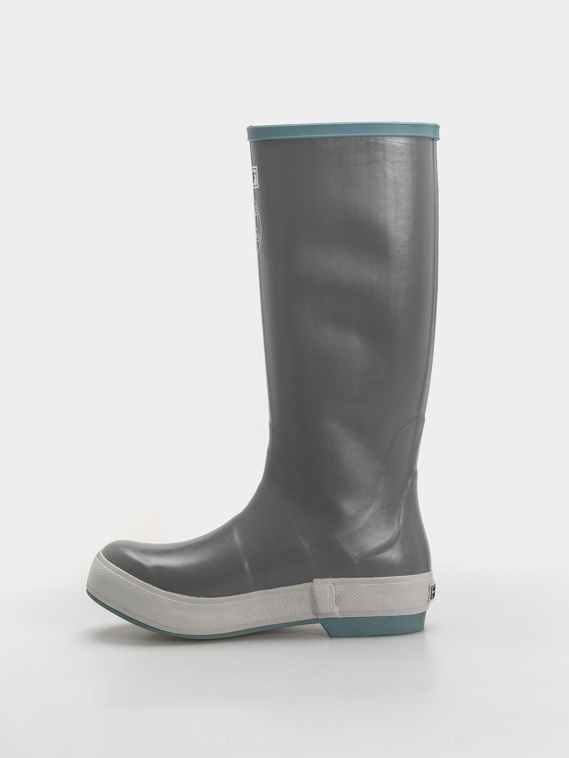 Xtratuf Shoes Salmon Sisters 15 Legacy Boot Wmn (grey sand dollar)