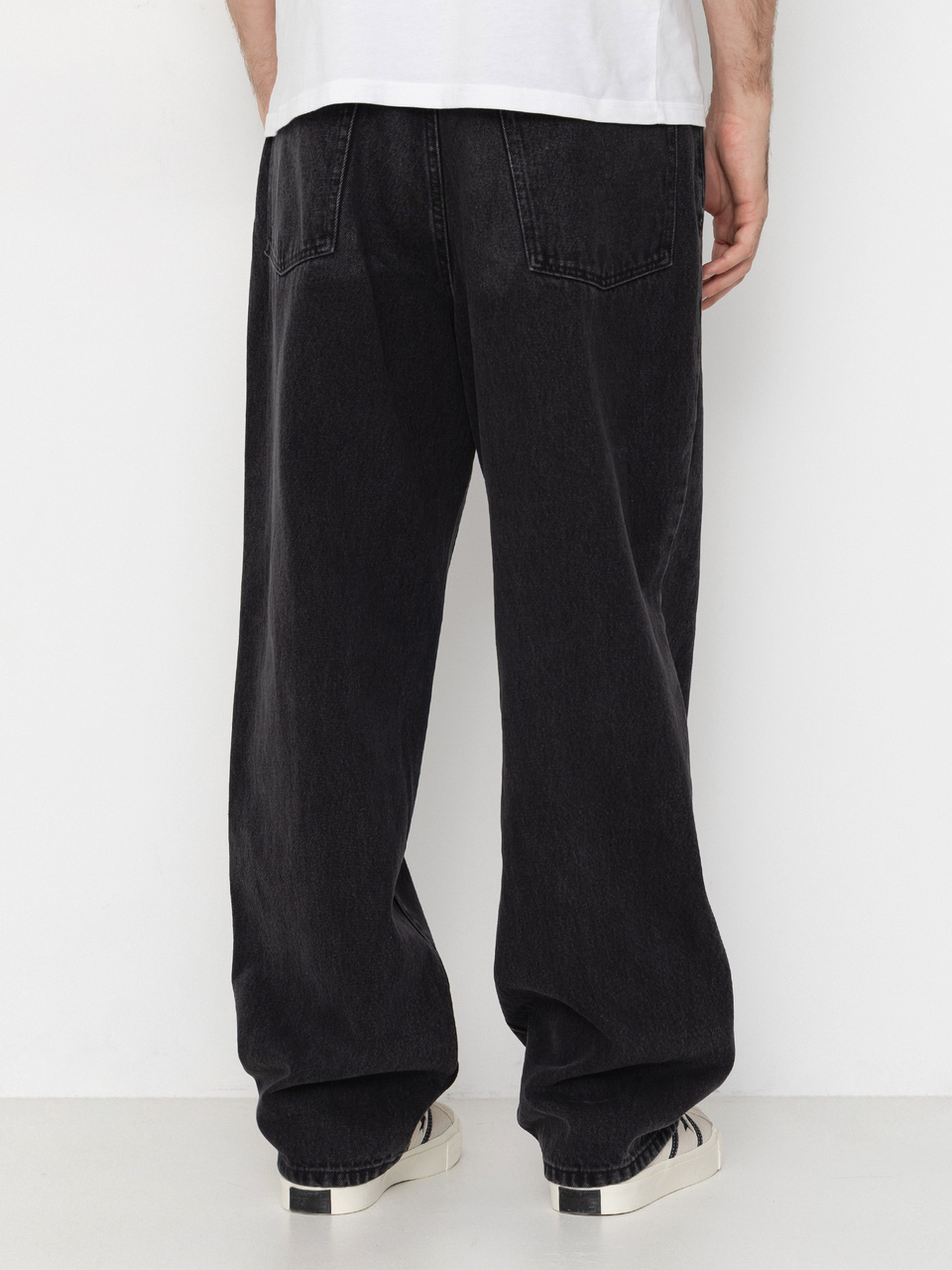 OBEY Classic Baggy Denim Hose (faded black)