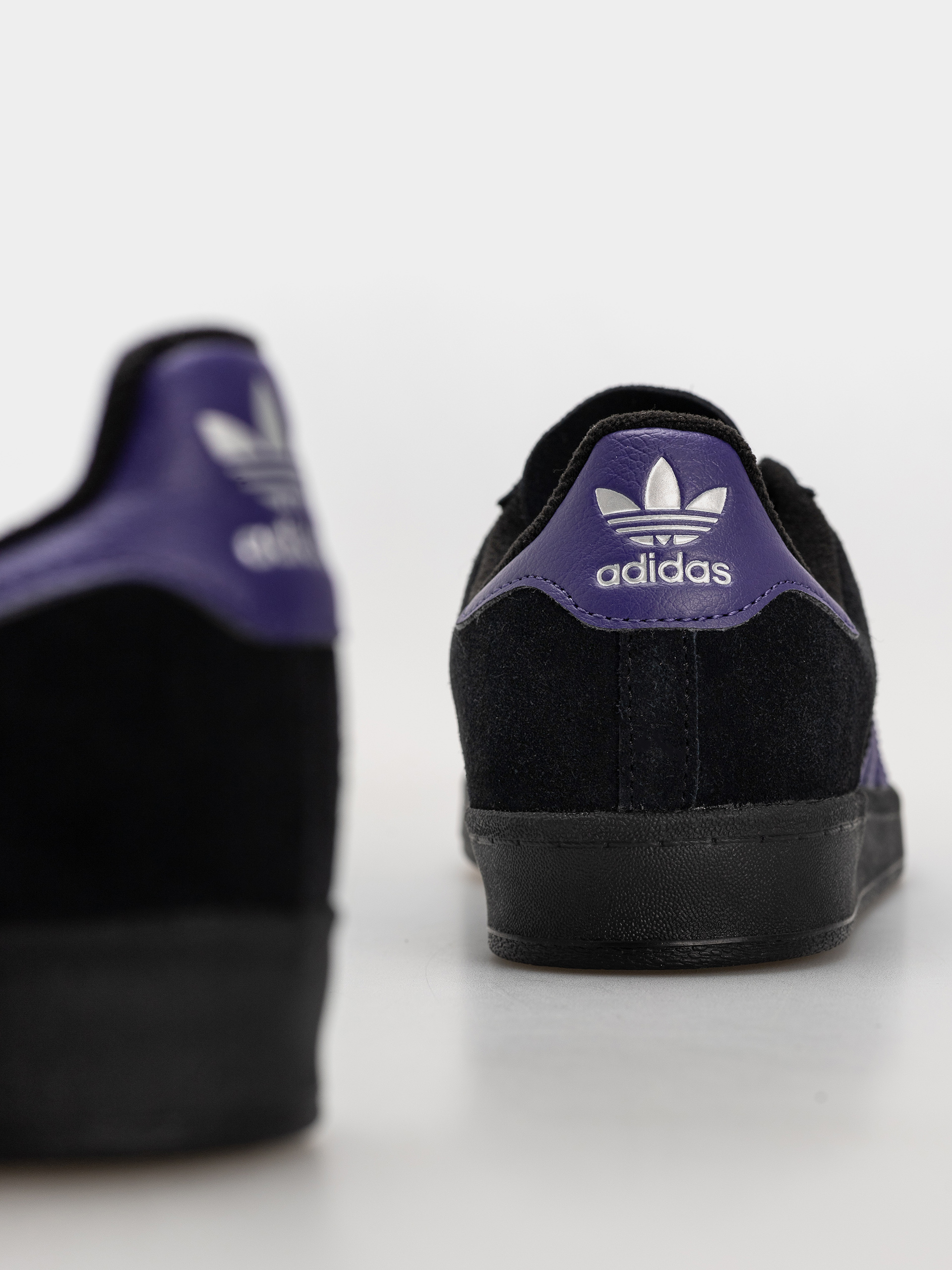 adidas Campus Adv Schuhe (cpurpl/cblack/silvmt)