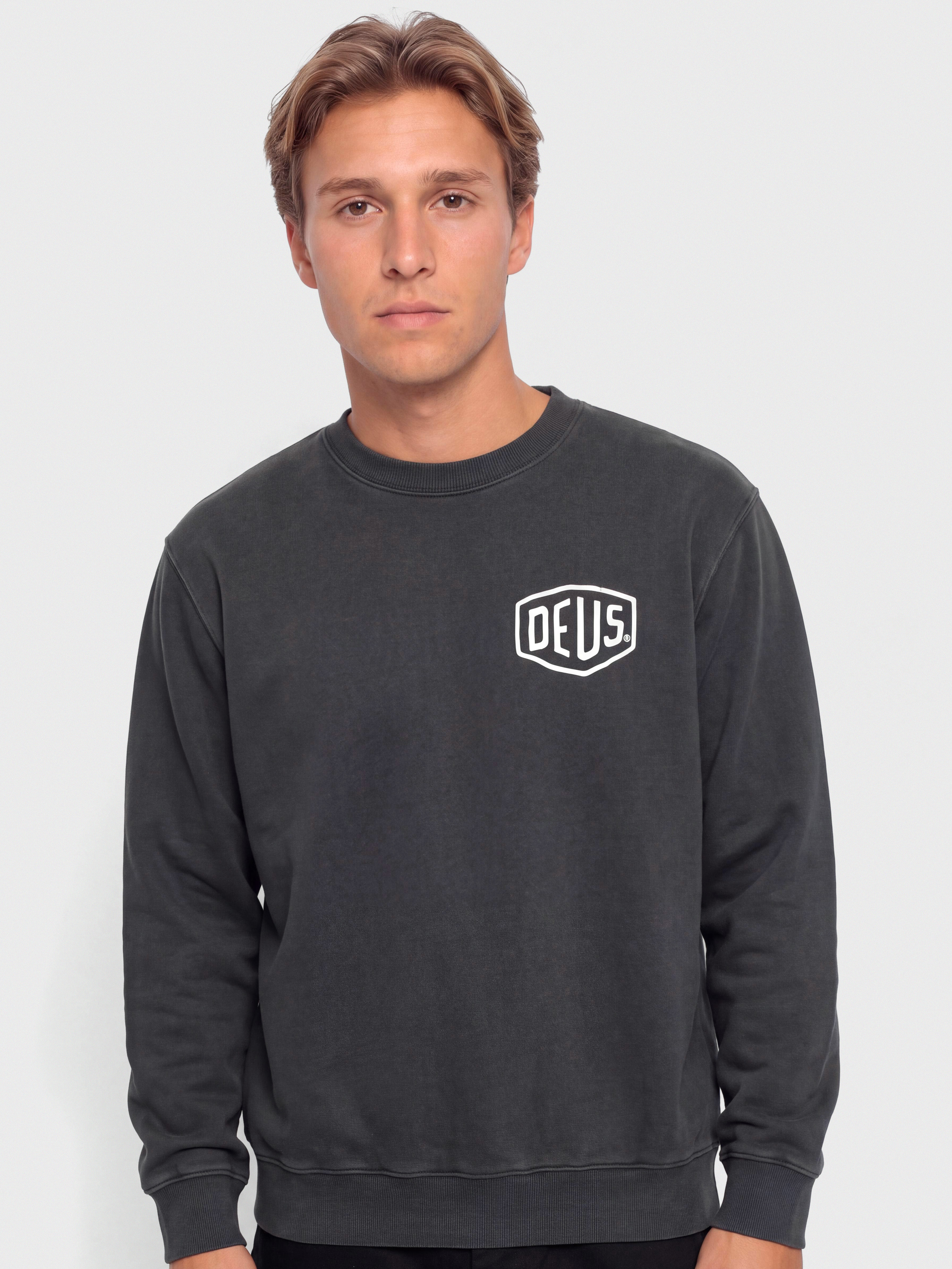 Deus Ex Machina Sweatshirt Shield Gd Crew (black)