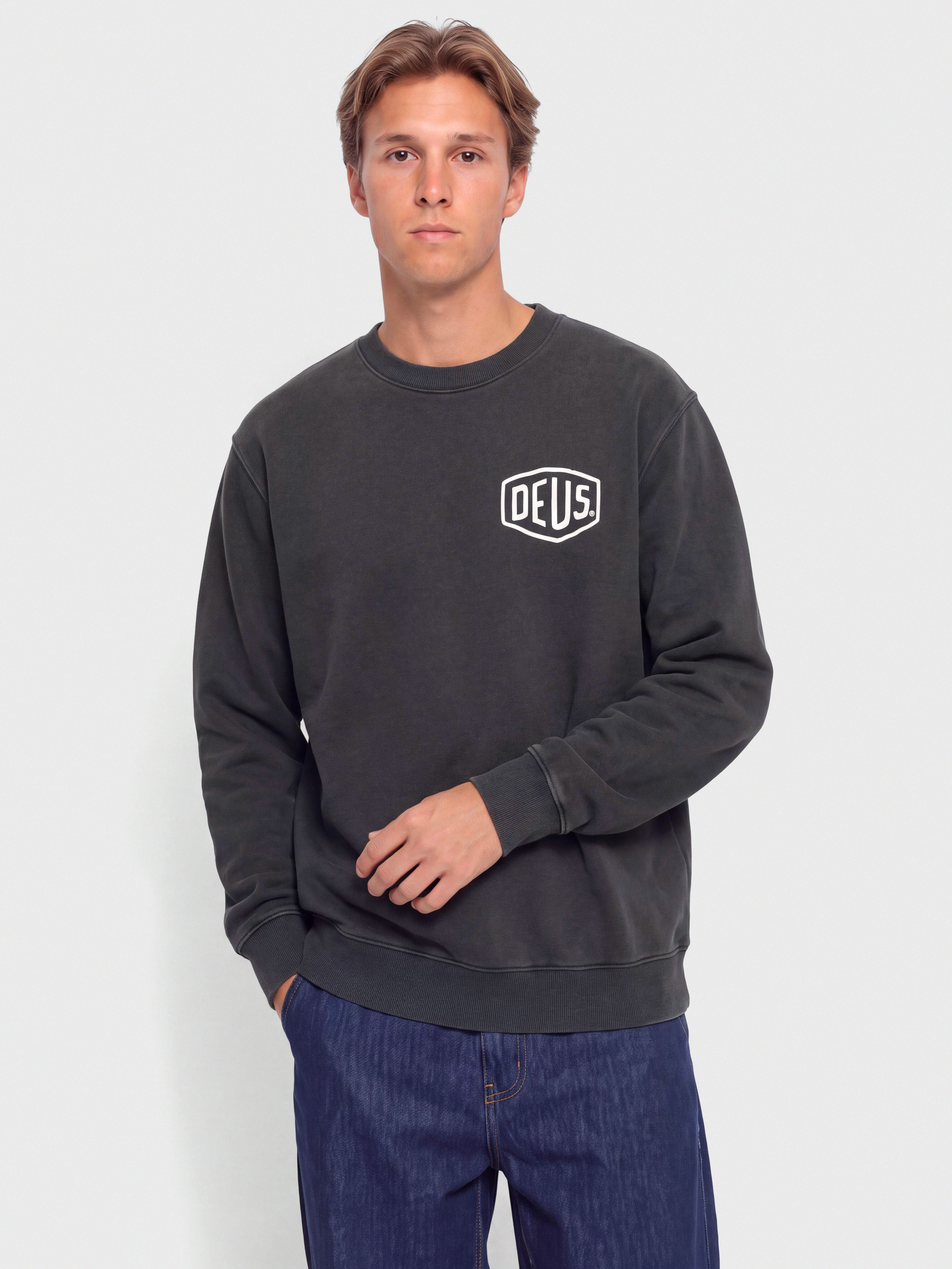 Deus Ex Machina Sweatshirt Shield Gd Crew (black)