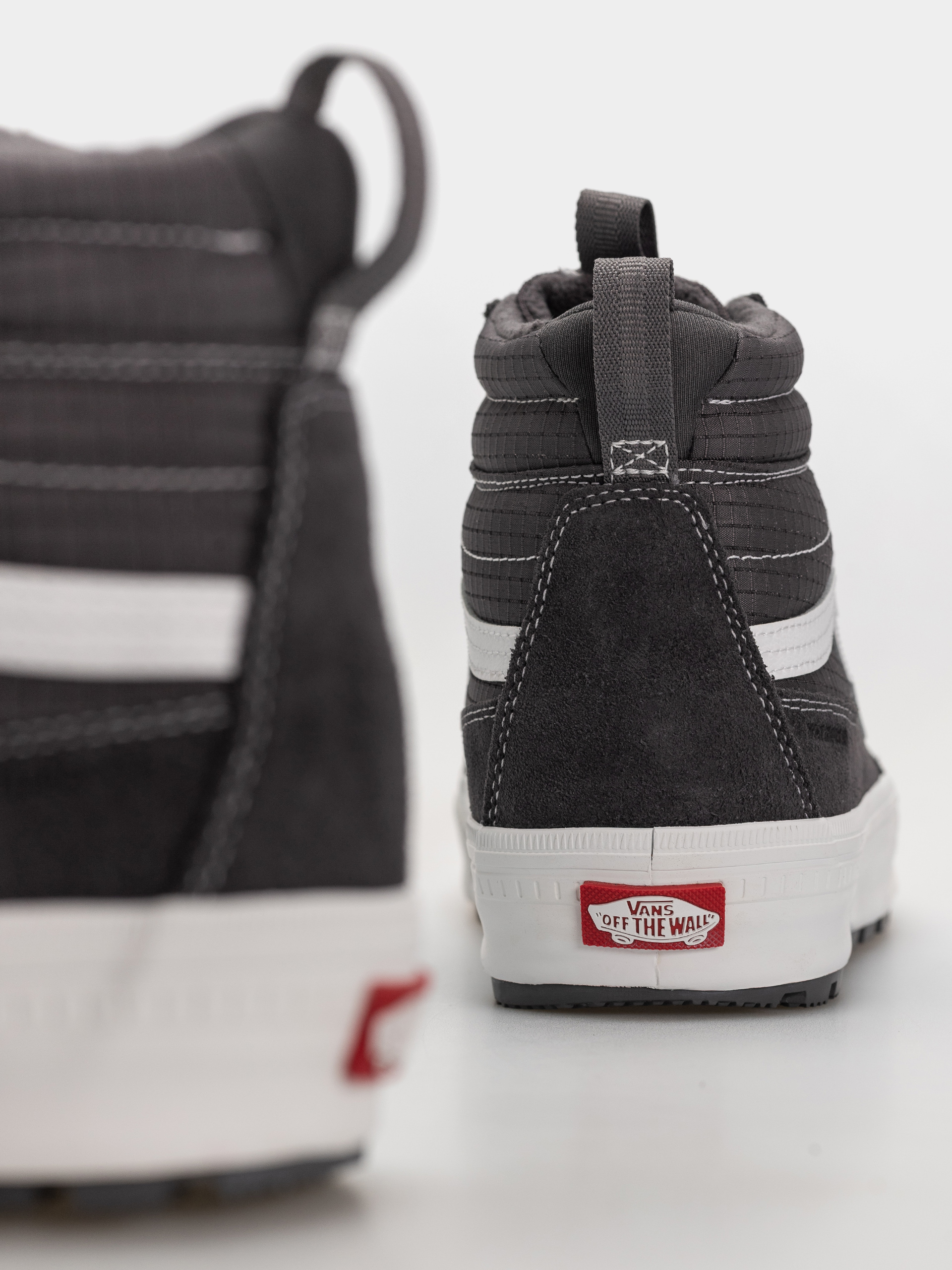 Vans Sk8 Hi Waterproof Insulated Mte Schuhe (asphalt)