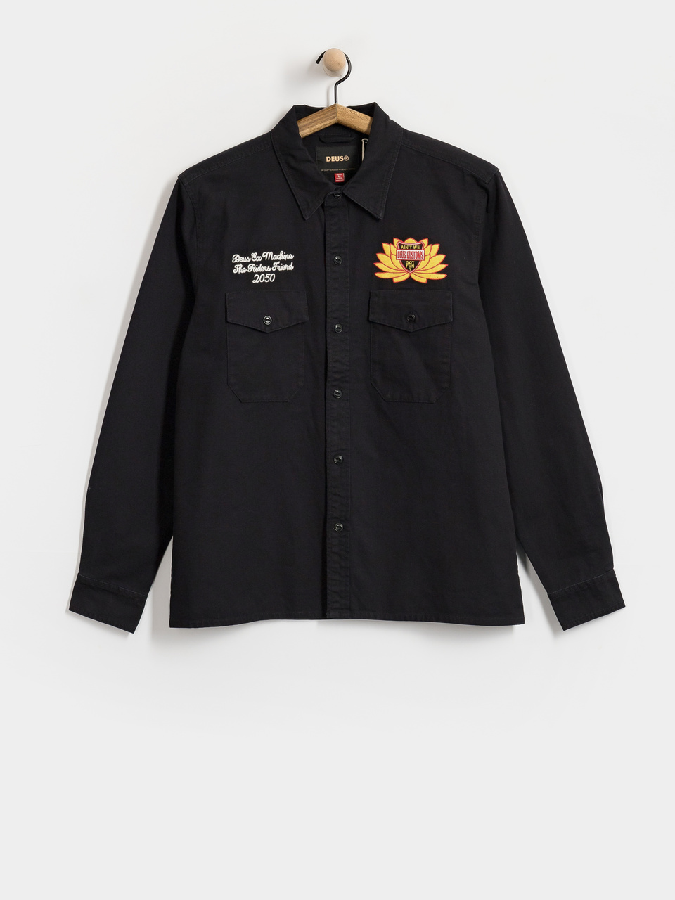 Deus Ex Machina Sacred Chest Shirt (black)