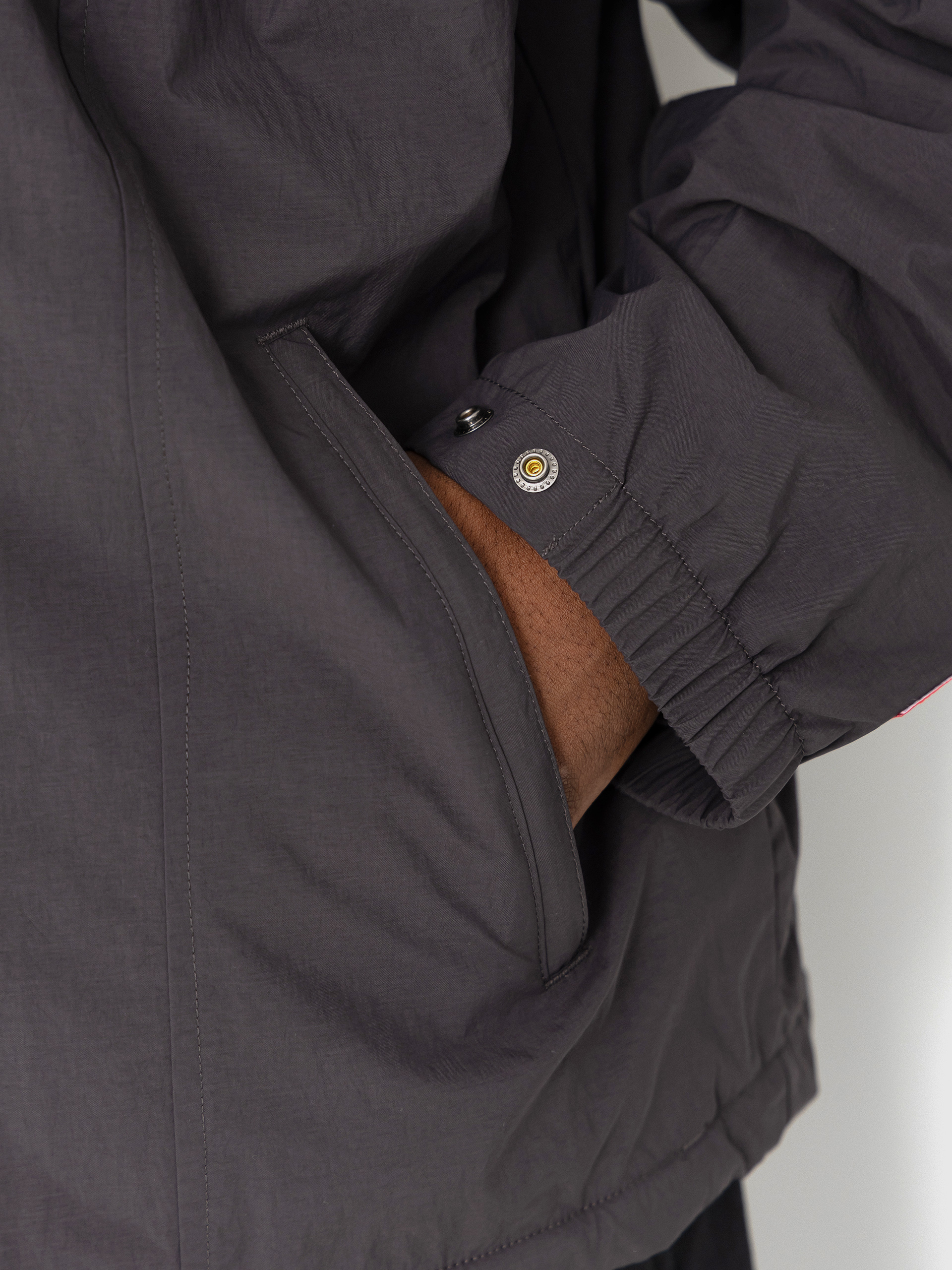 The North Face Jacket Red Box Nylon Fleece Lined (obsidian)