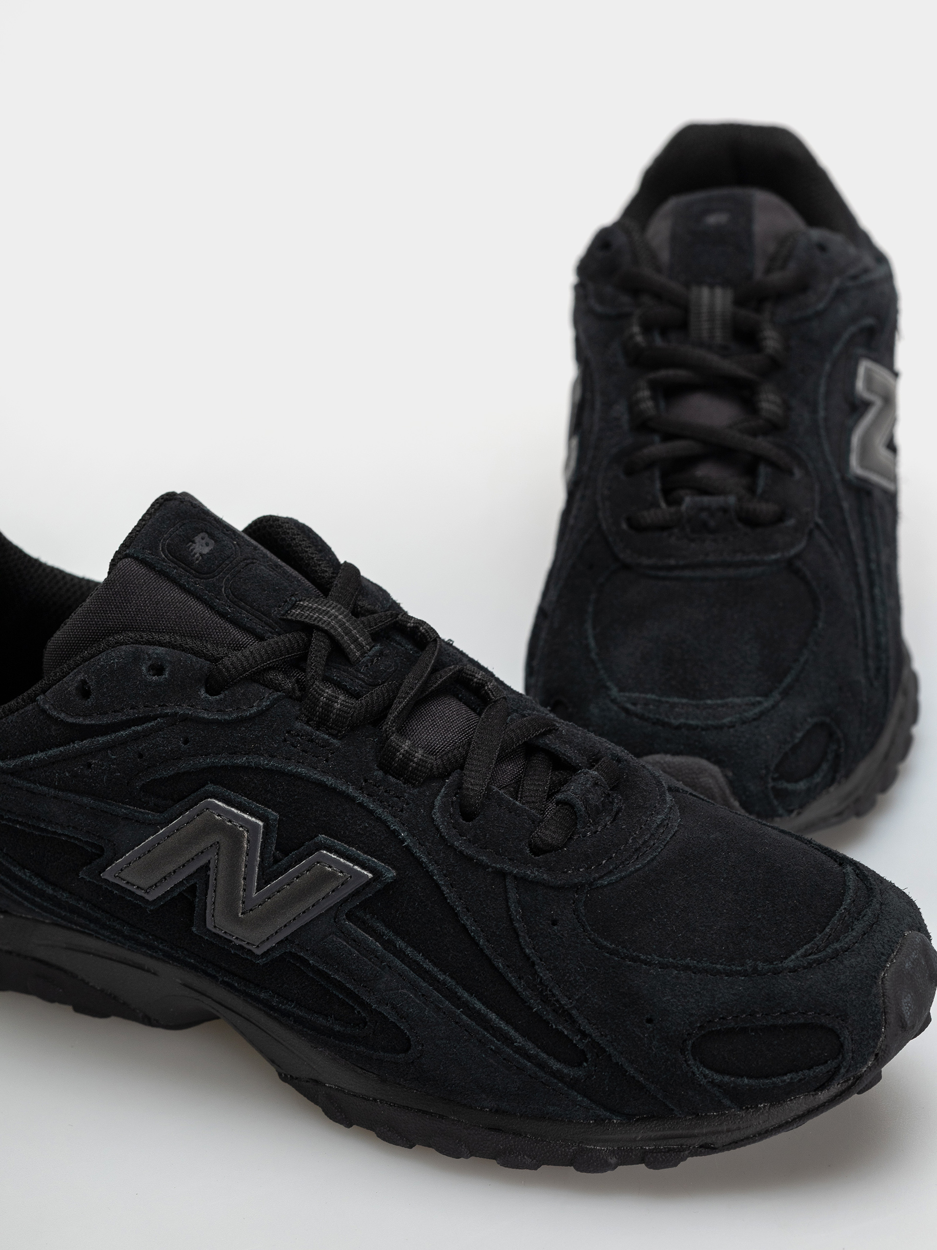 New Balance 204L Schuhe (black/black cement)