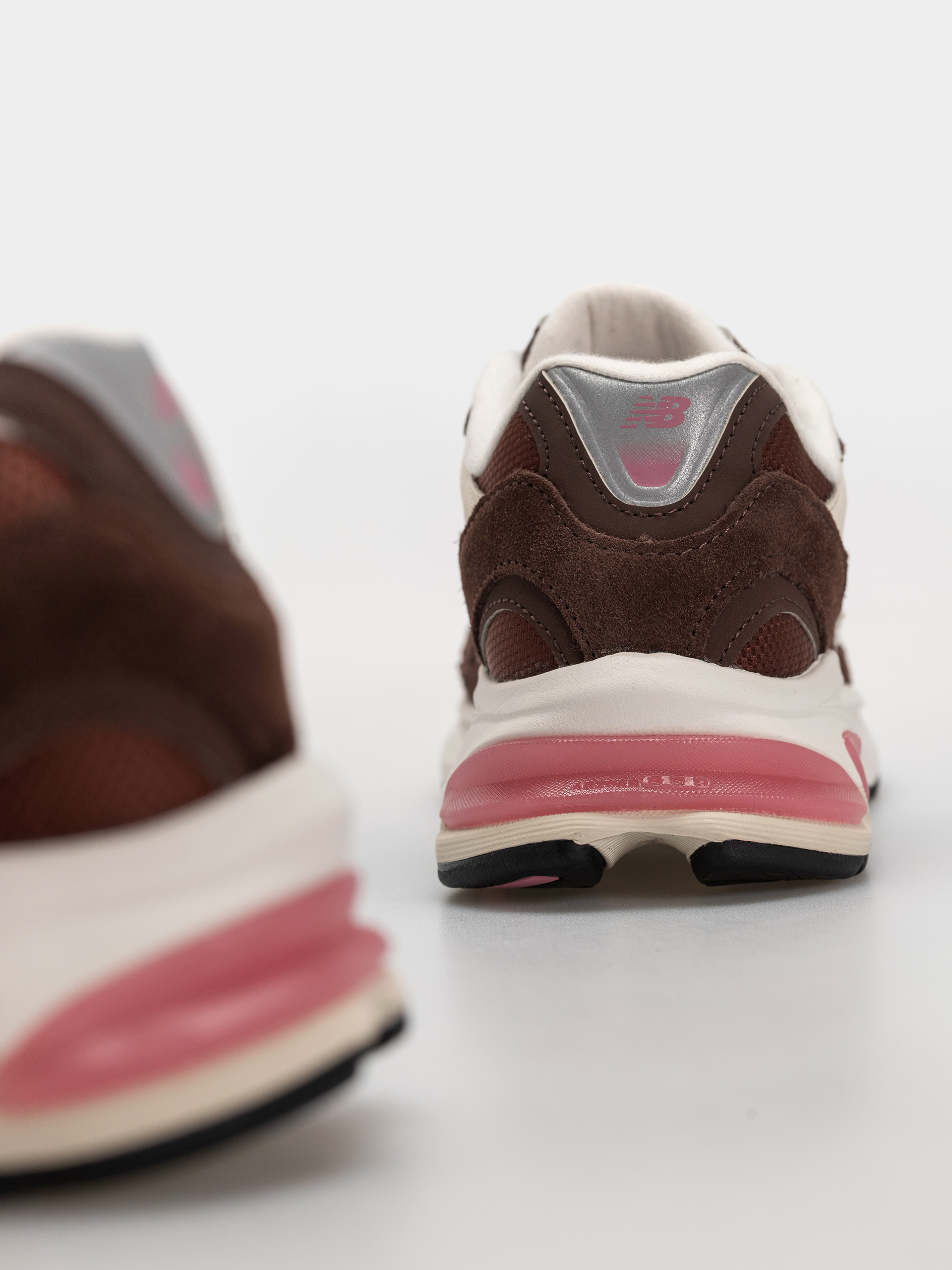 New Balance 2010 Schuhe (pumpernickel/pink eraser)
