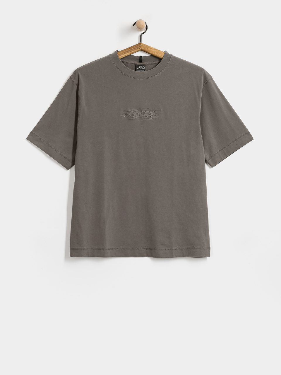 Oakley Echo Mod Embroidered T-Shirt (granite gray)