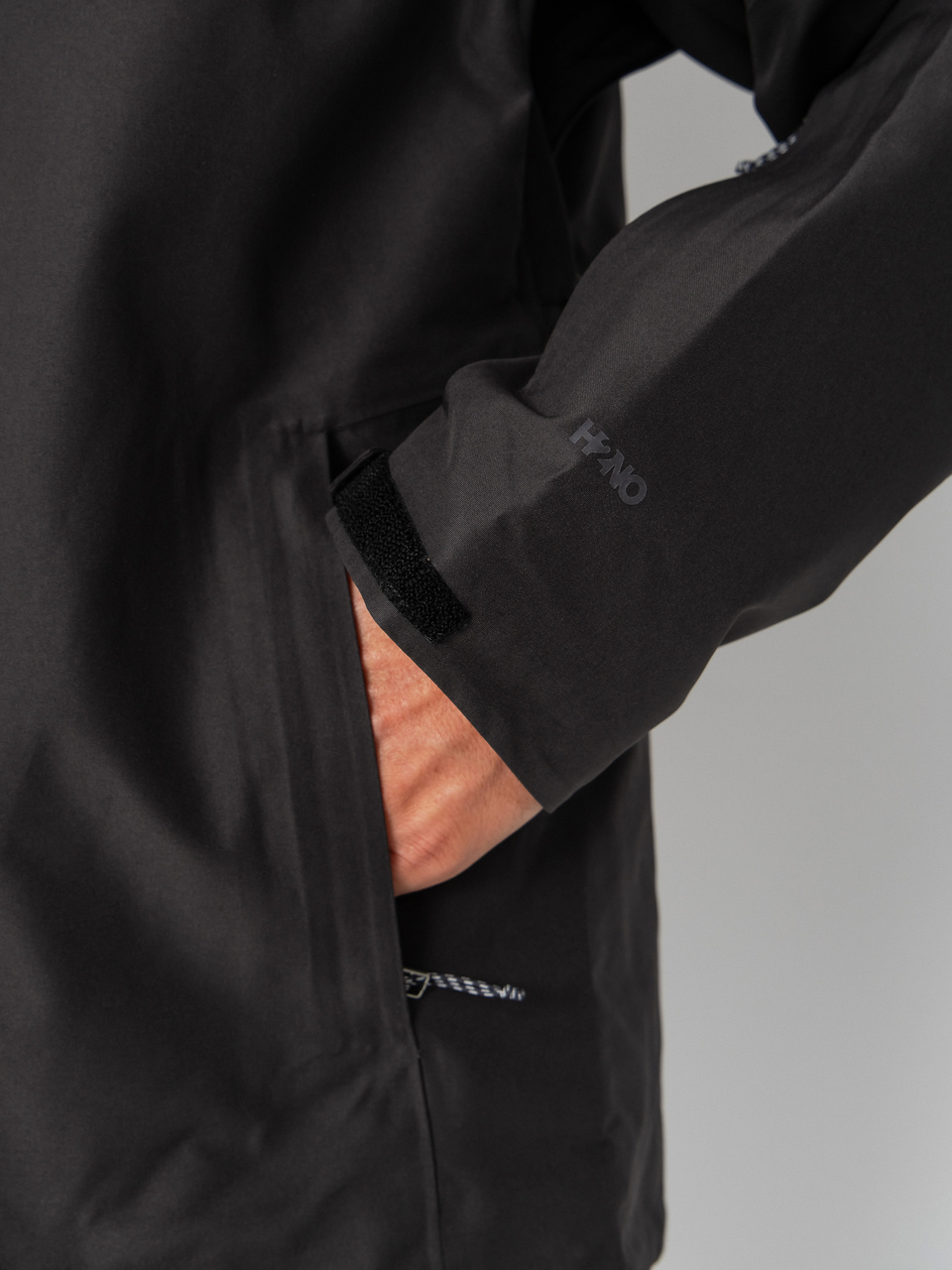 Mens Patagonia Insulated Powder Town Snowboard jacket (black)